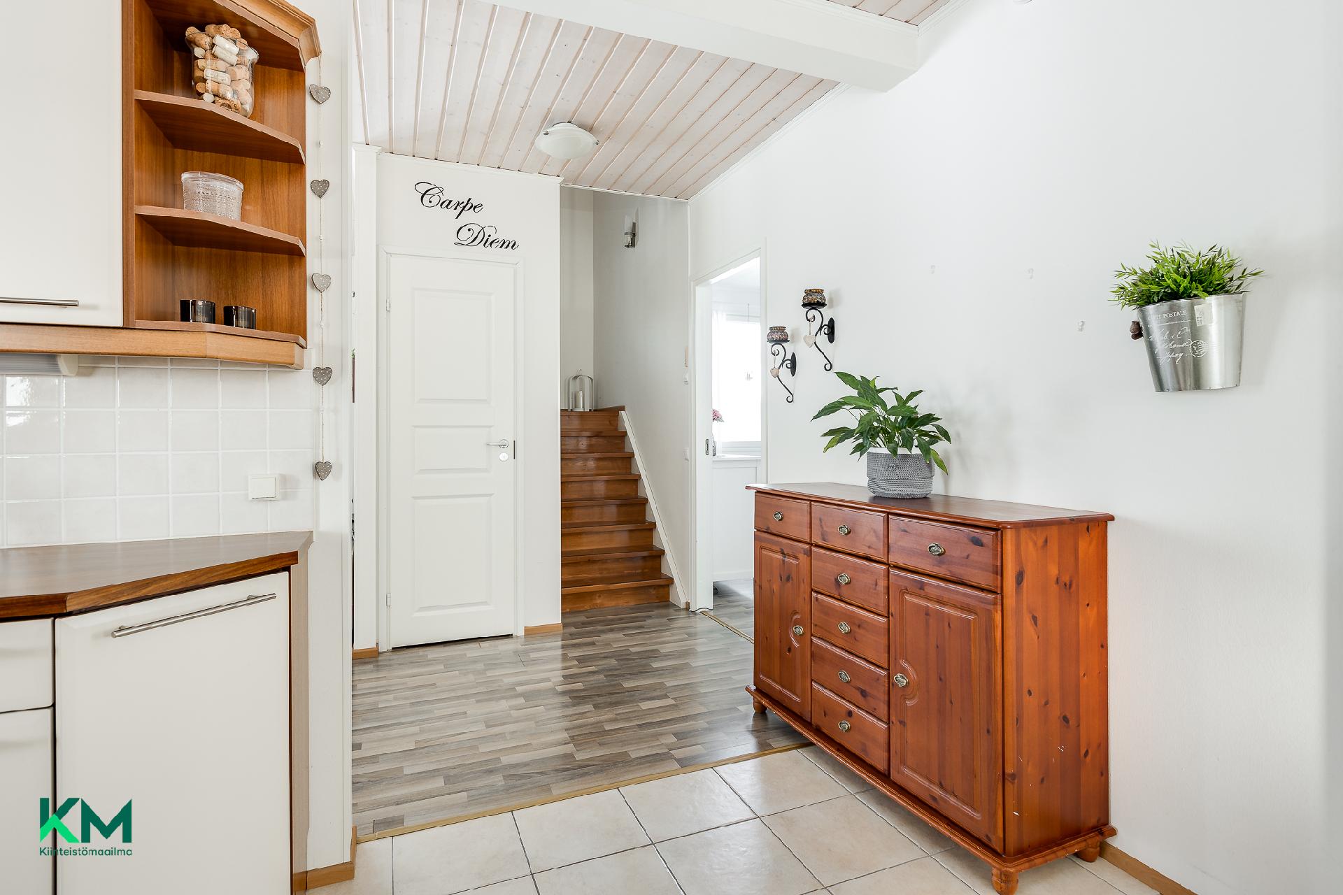 Mesimarjantie 5, Anttila, Muhos