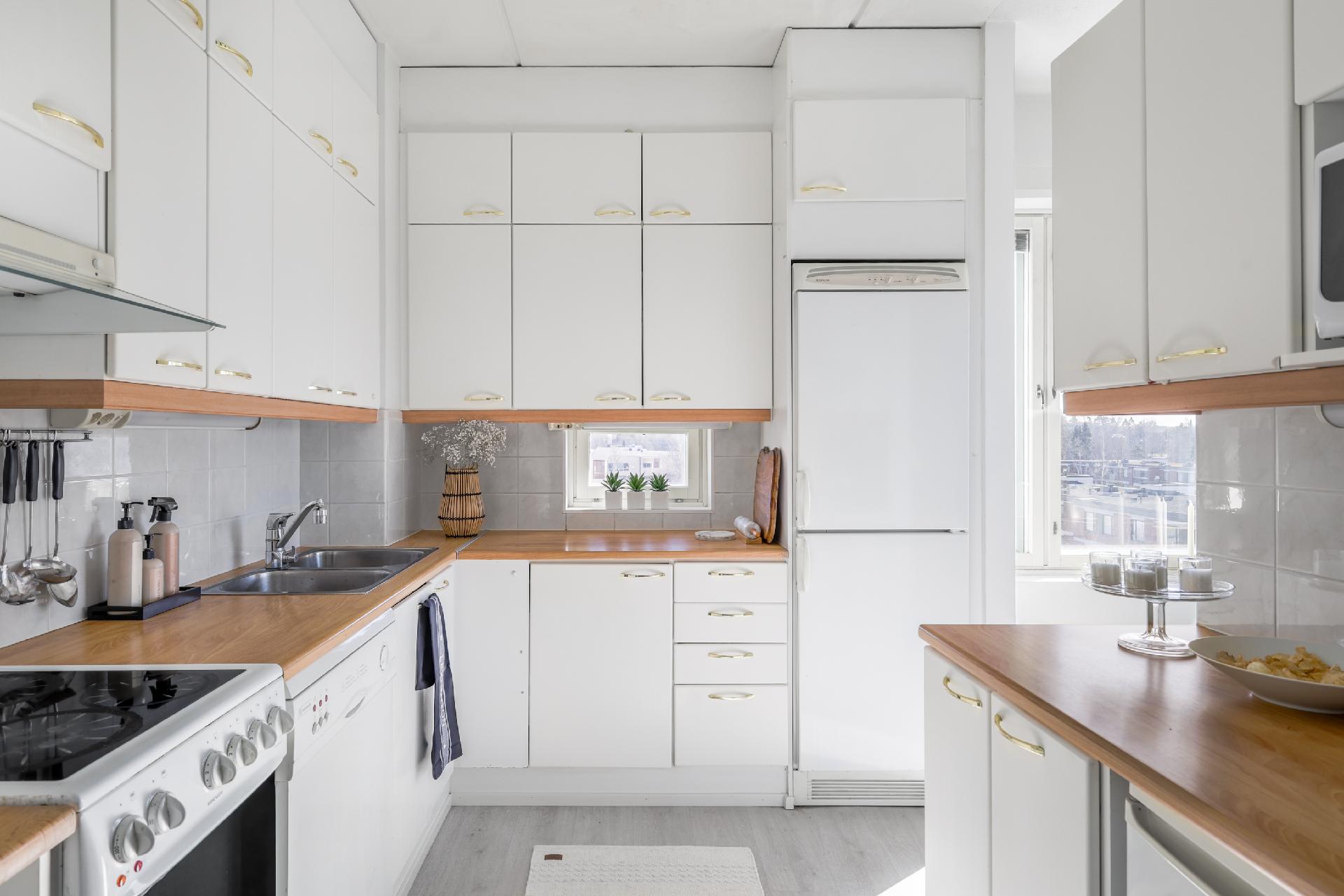 Asiakkaankatu 1, Itäkeskus, Helsinki