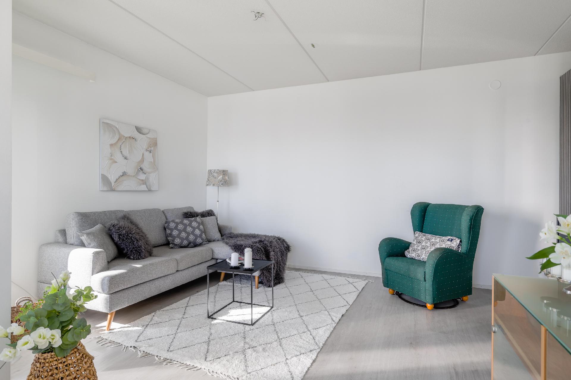 Asiakkaankatu 1, Itäkeskus, Helsinki