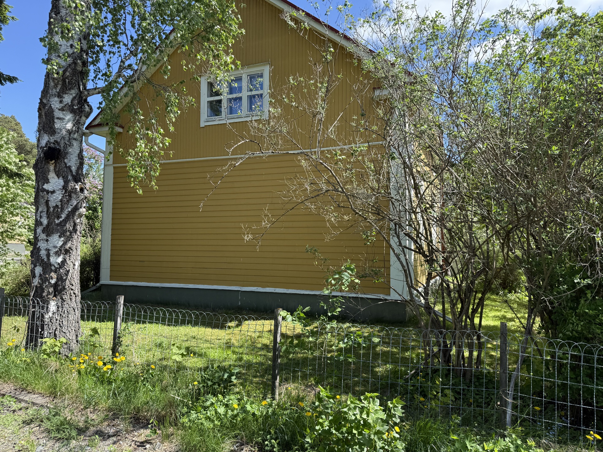 Rautatienkatu 5, Asemantausta, Hämeenlinna