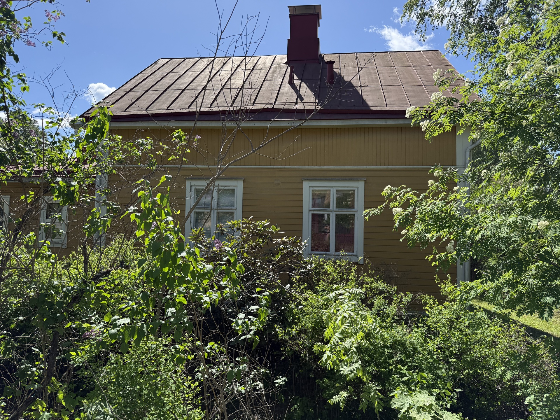 Rautatienkatu 5, Asemantausta, Hämeenlinna