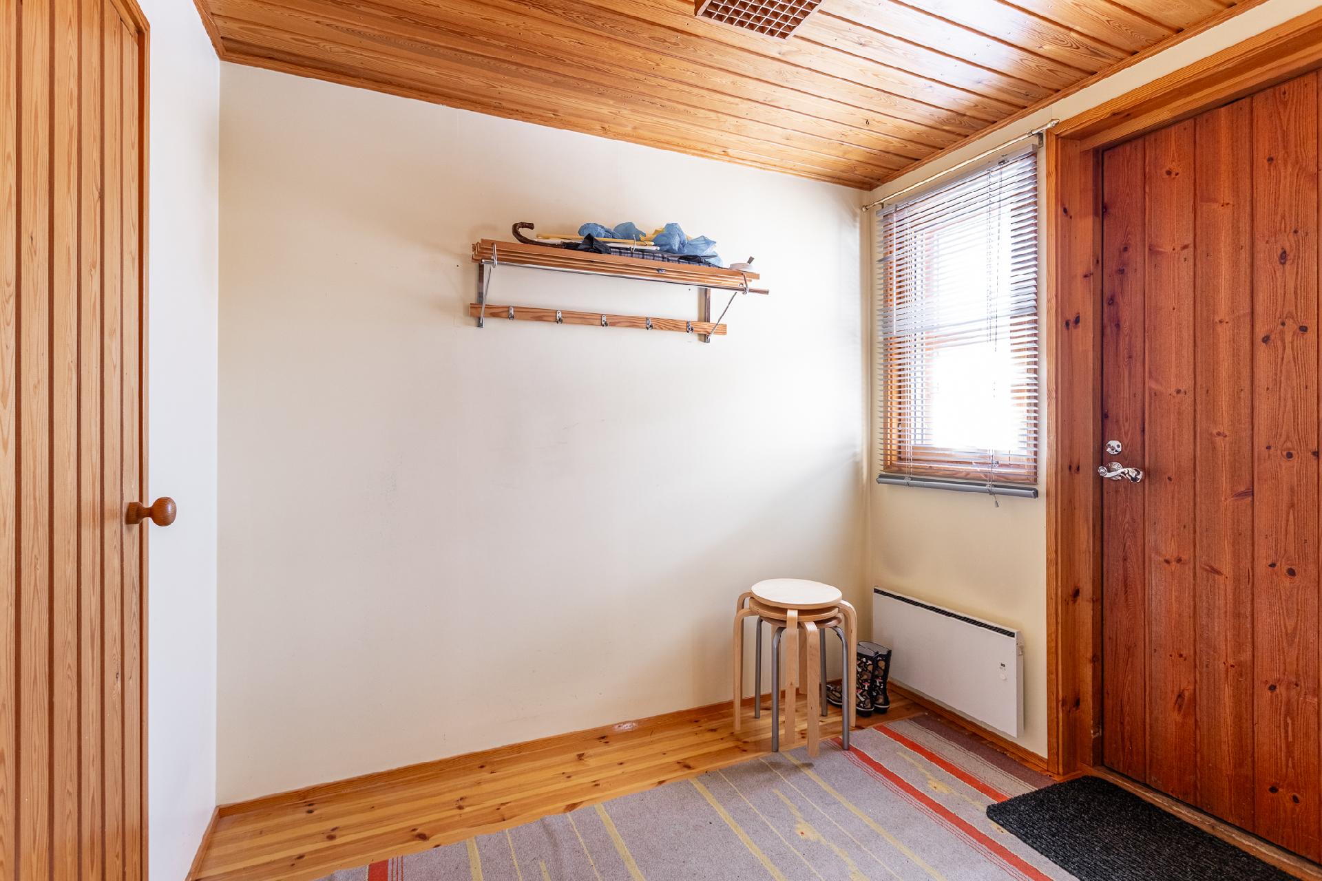 Rautatienkatu 5, Asemantausta, Hämeenlinna