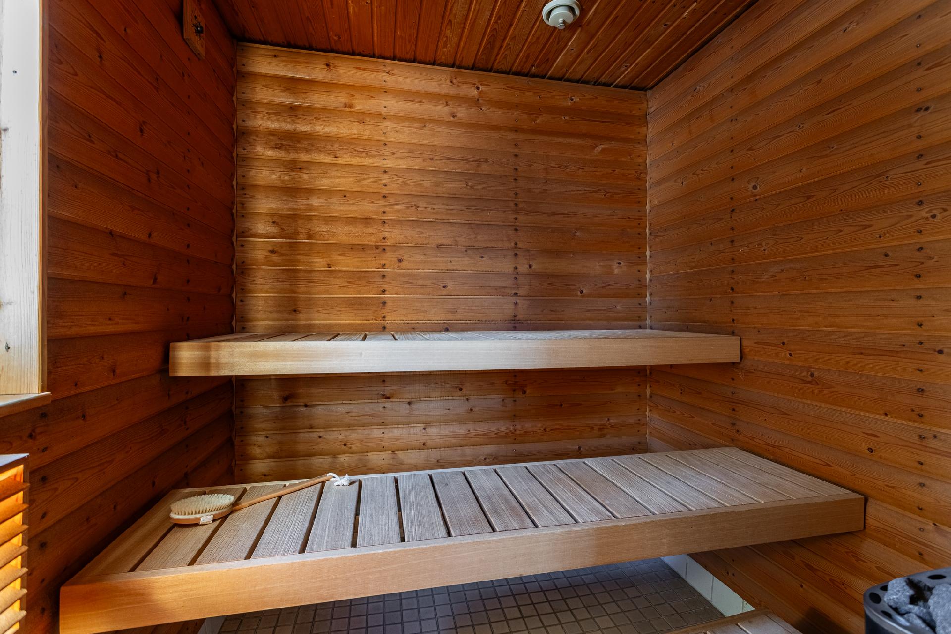 Rautatienkatu 5, Asemantausta, Hämeenlinna