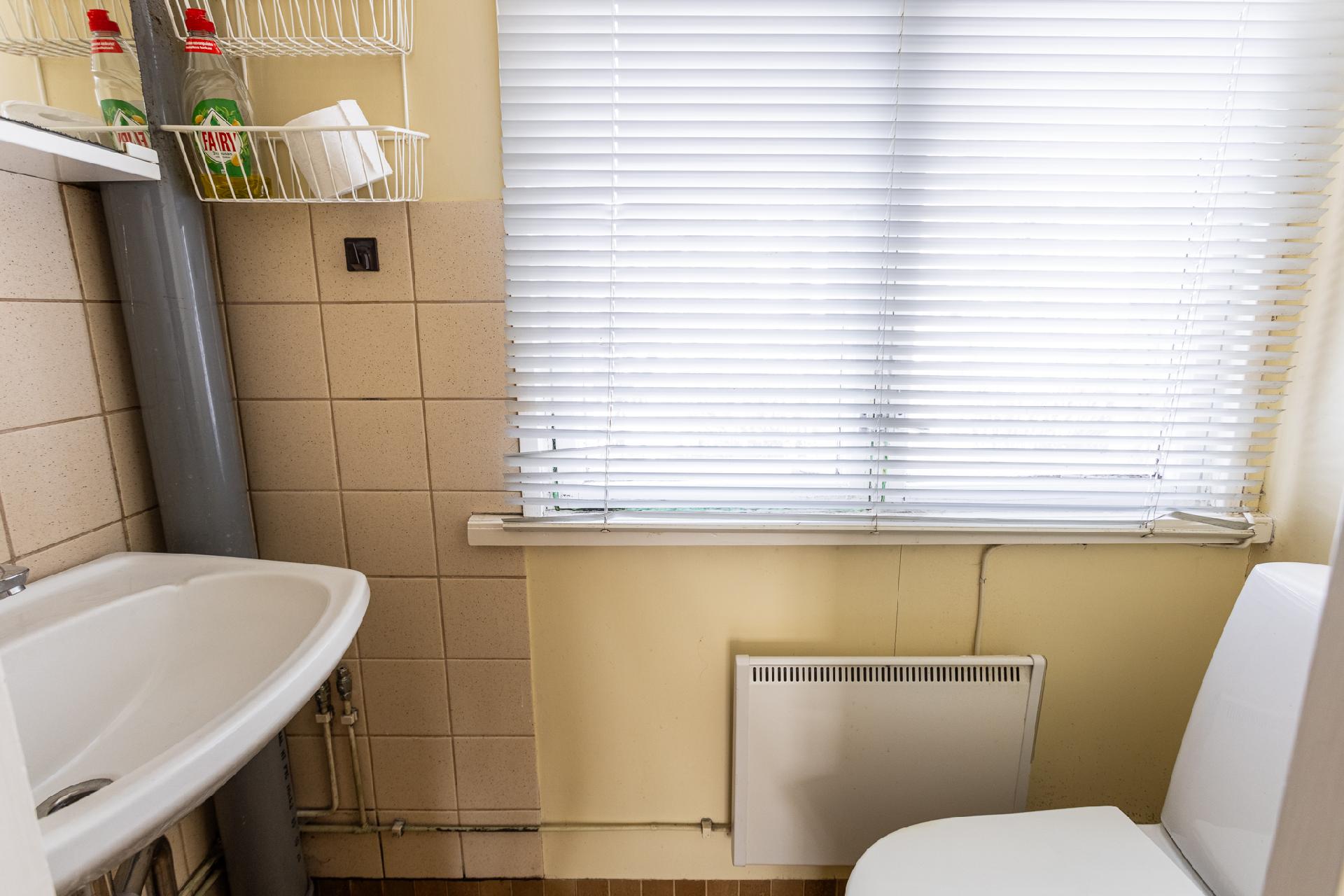 Rautatienkatu 5, Asemantausta, Hämeenlinna