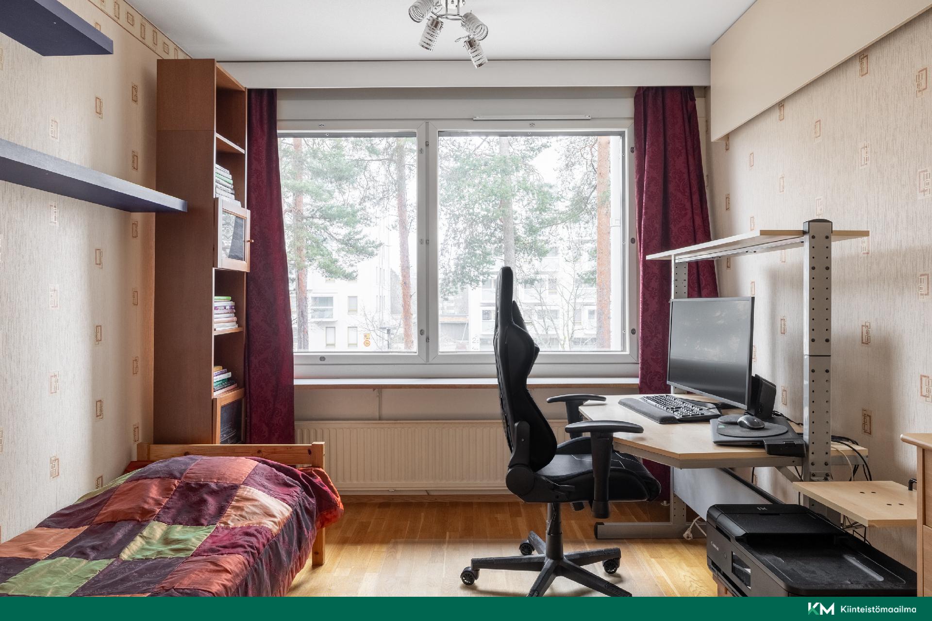 Keinulaudantie 1, Kontula, Helsinki