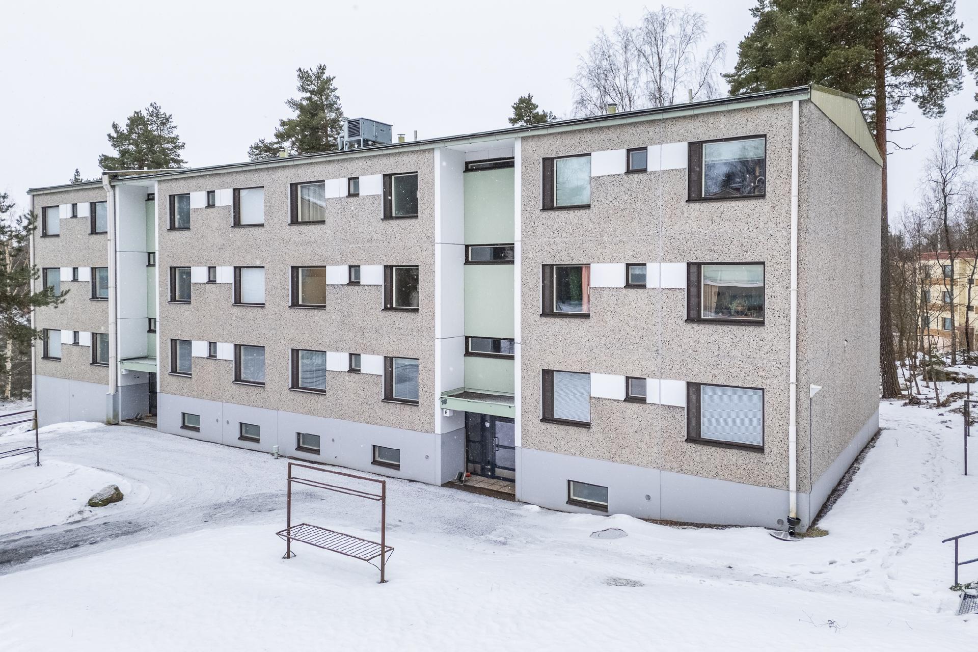 Kenraalintie 5, Kenraalintori, Valkeakoski