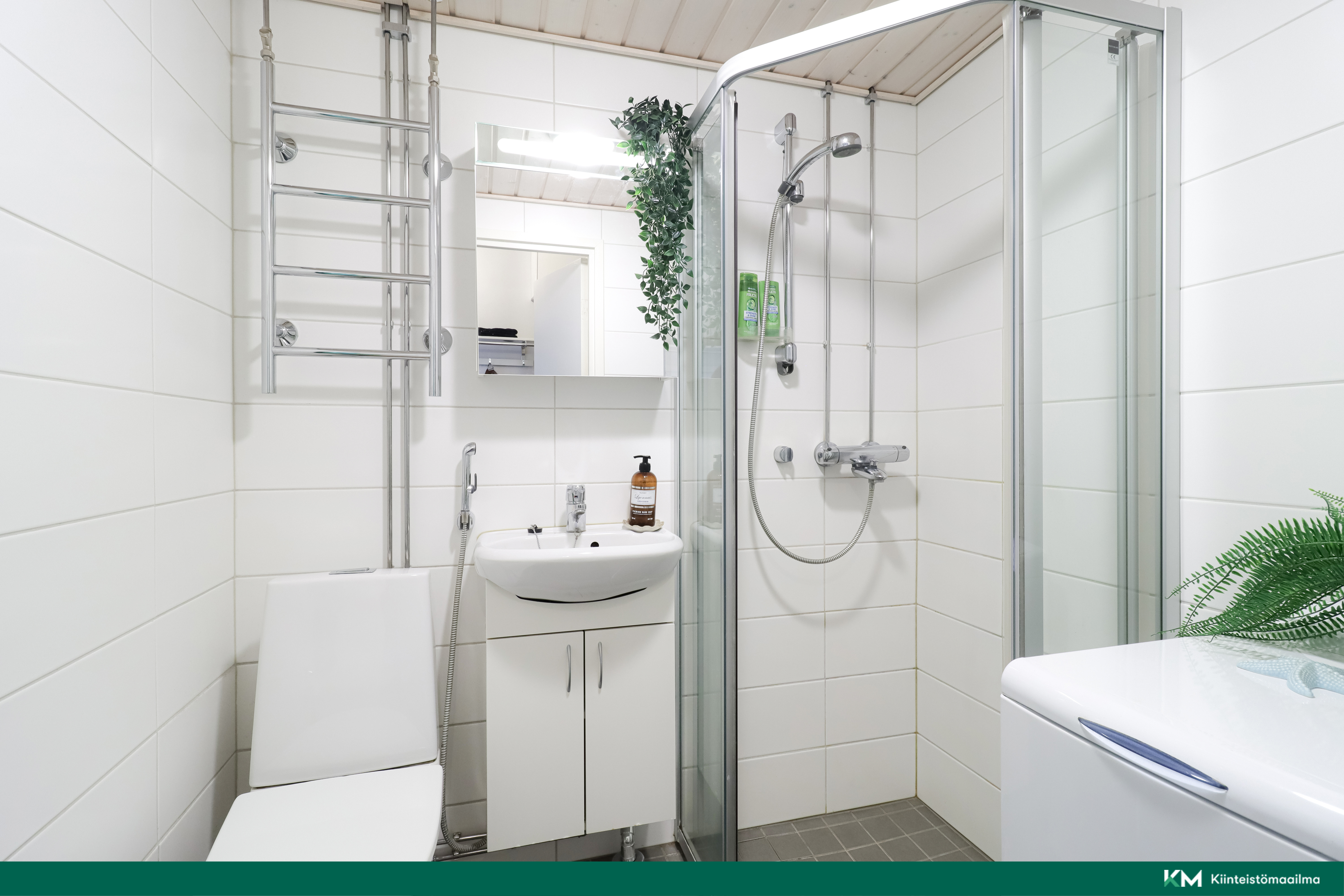 Suursuontie 8, Maunula, Helsinki