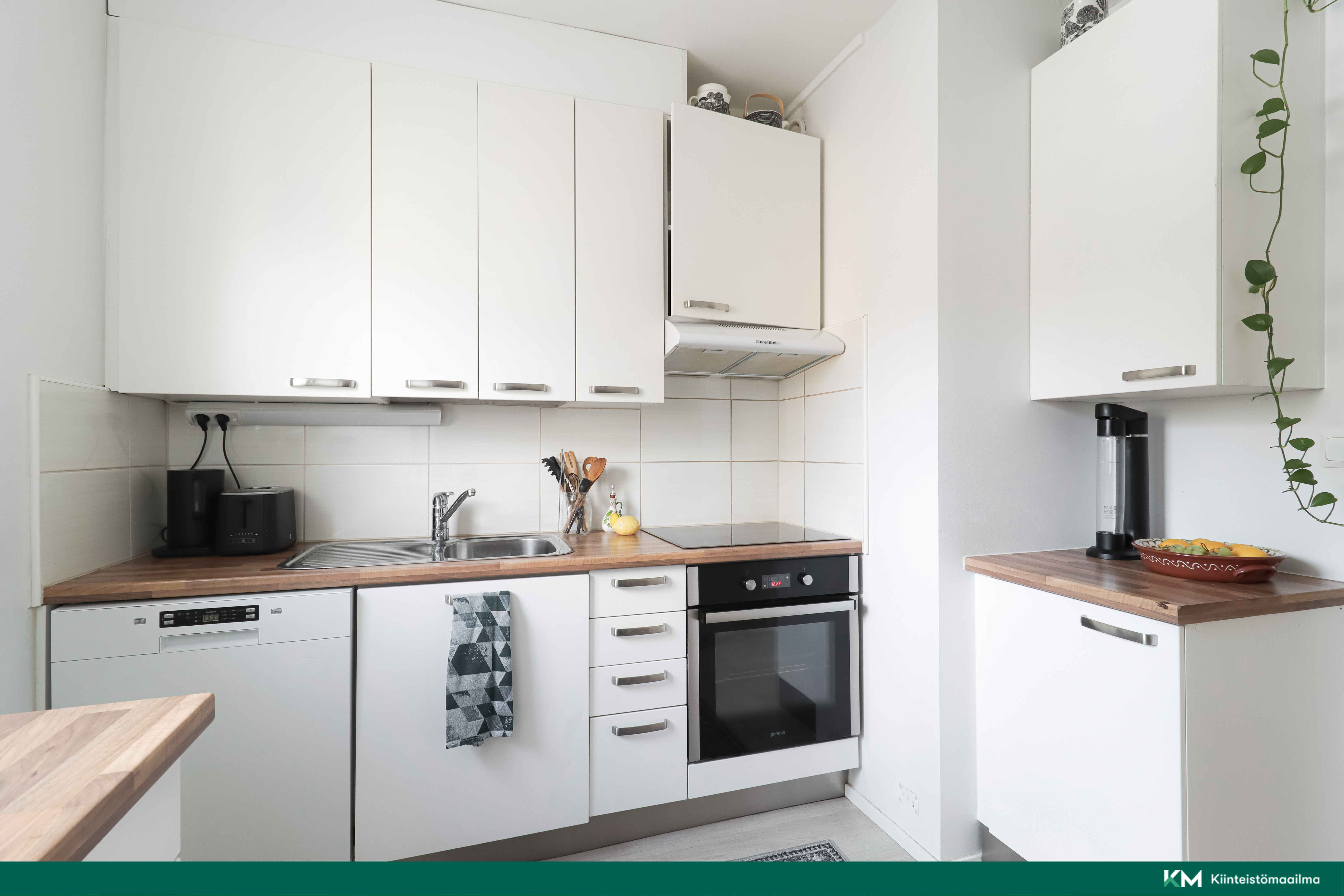 Suursuontie 8, Maunula, Helsinki