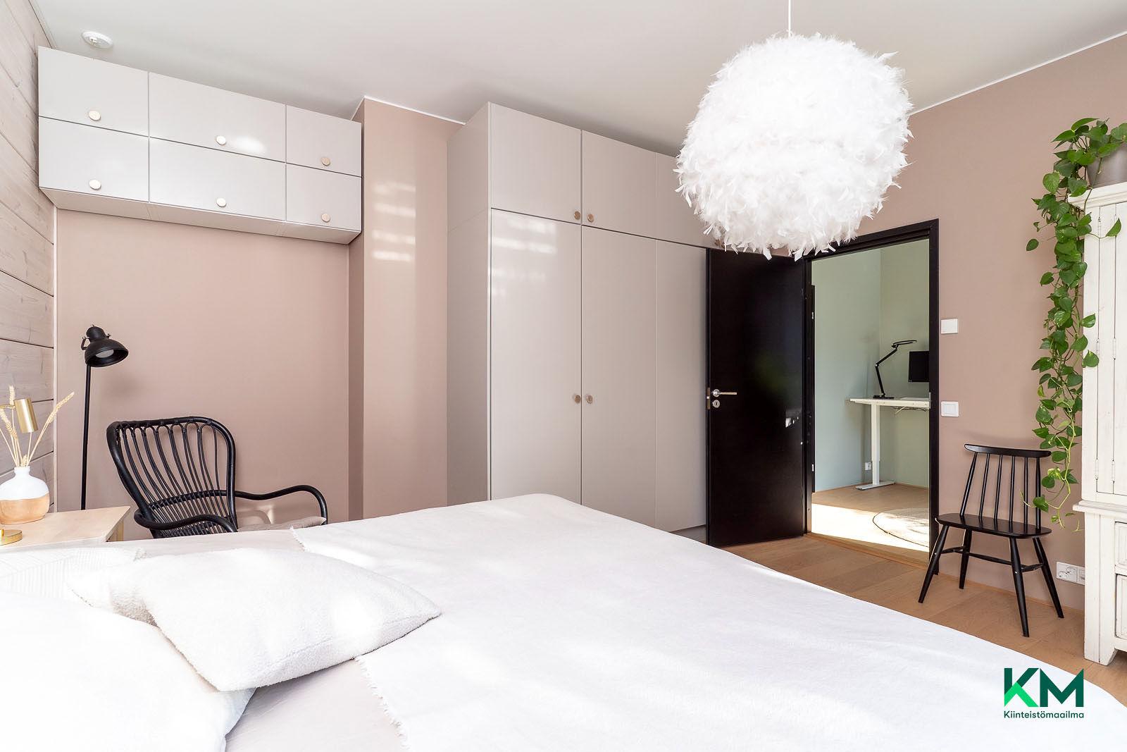 Maalarintie 10, Pikonkangas, Kangasala