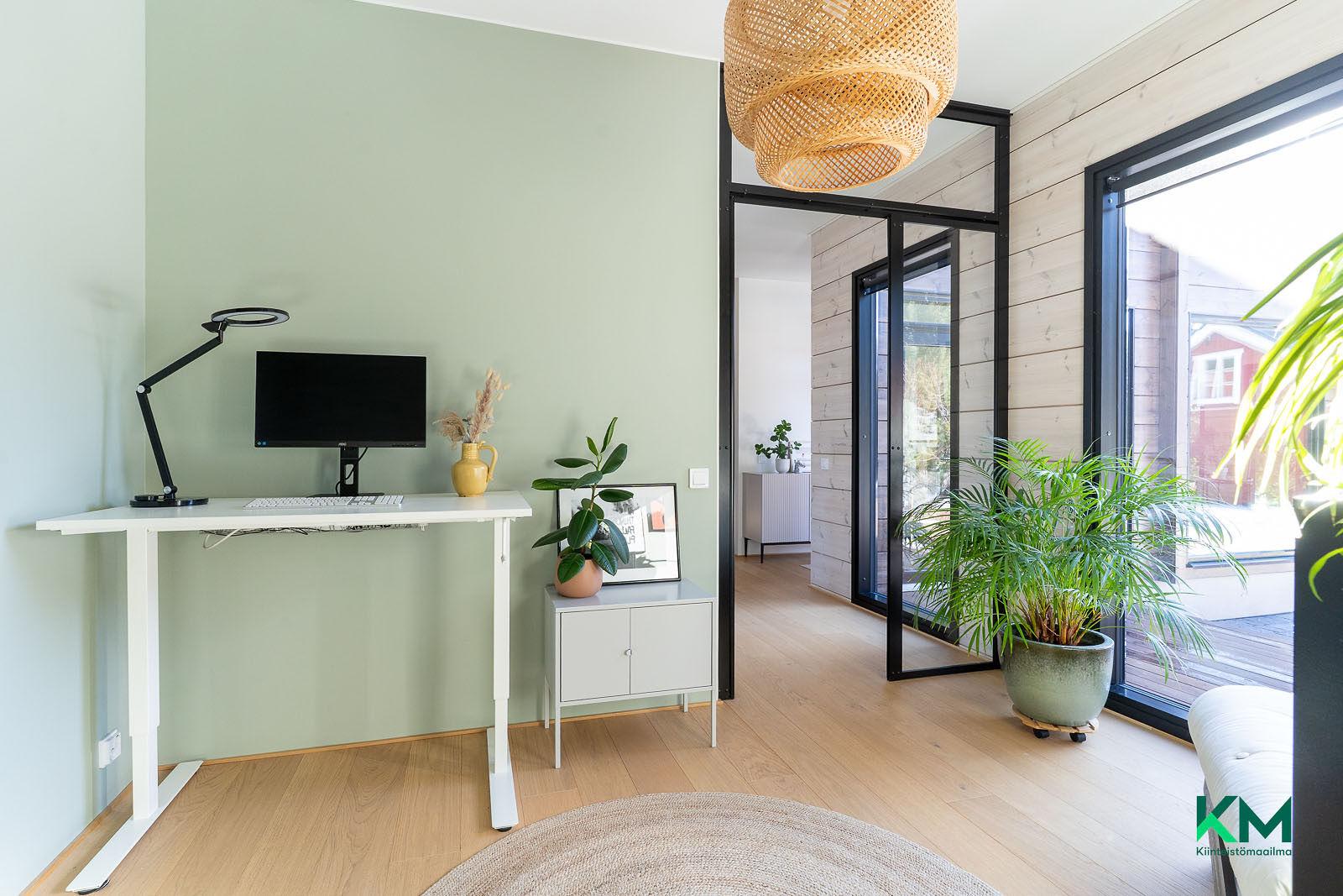 Maalarintie 10, Pikonkangas, Kangasala