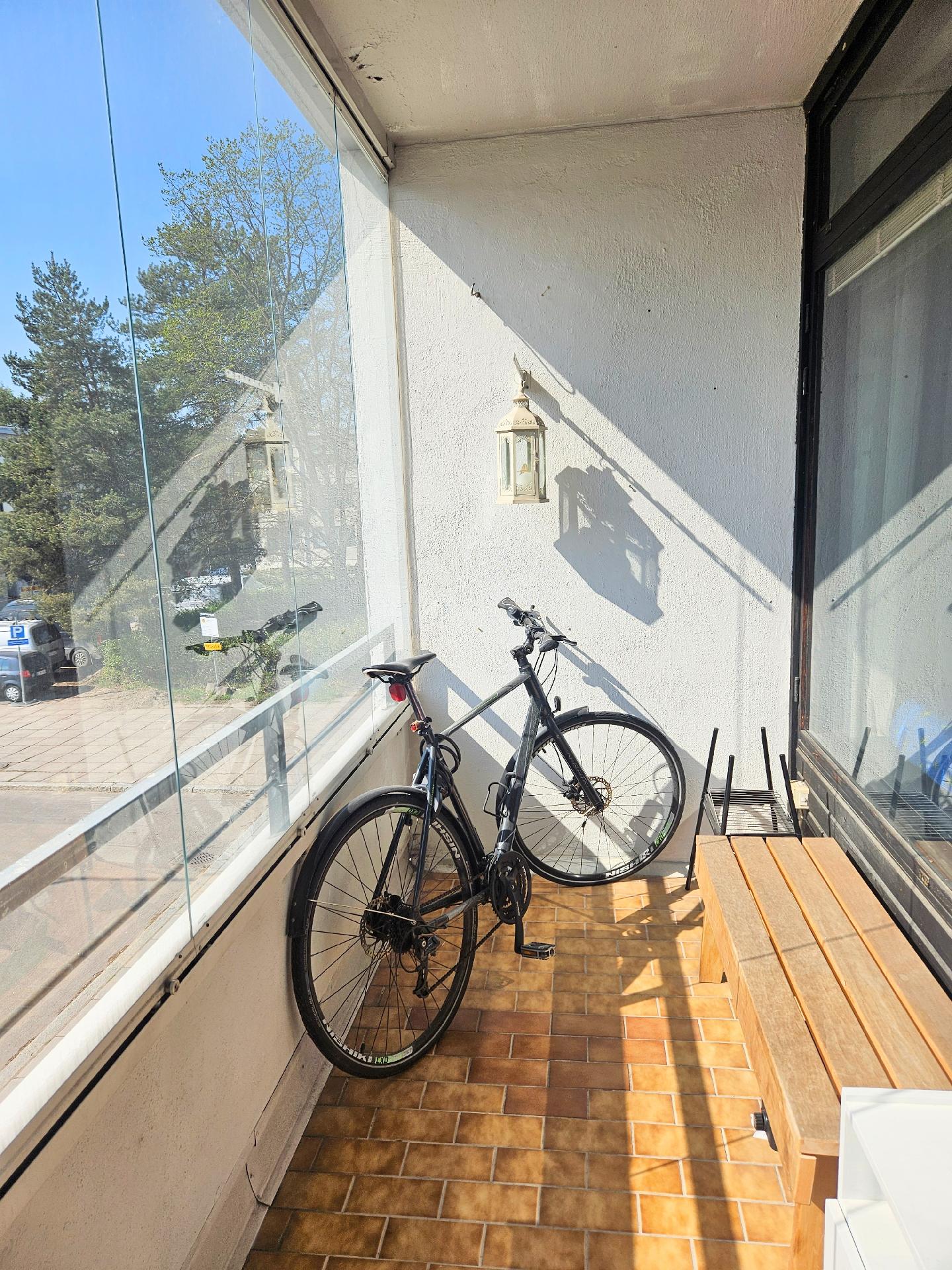Jousimiehentie 9, Siltamäki, Helsinki