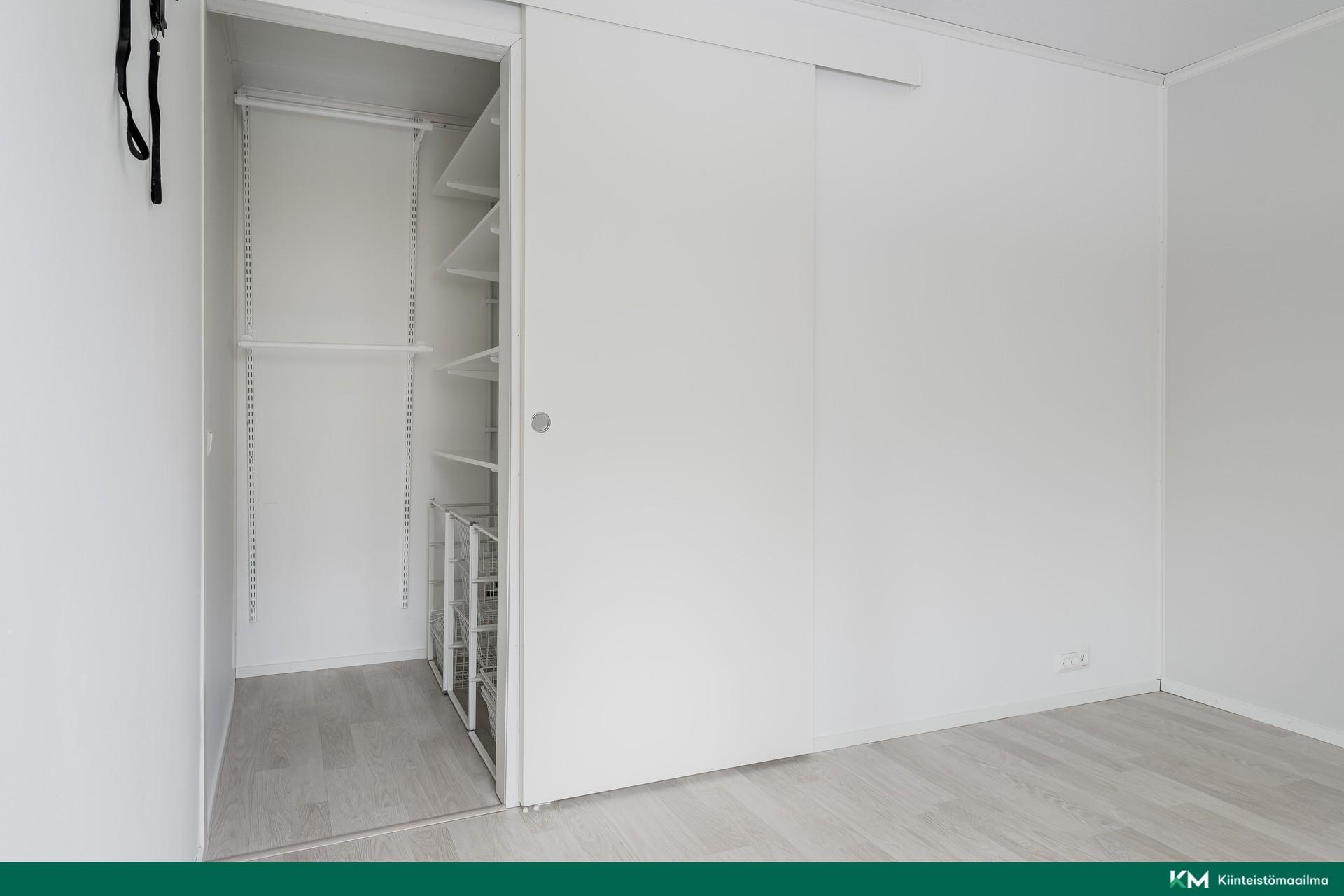 Koivikkotie 18, Martinlaakso, Vantaa