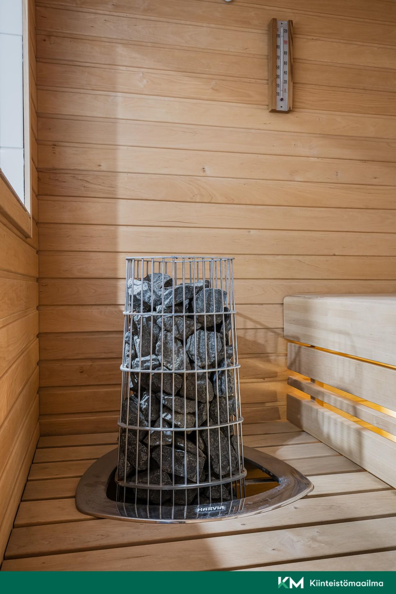 Koivikkotie 18, Martinlaakso, Vantaa