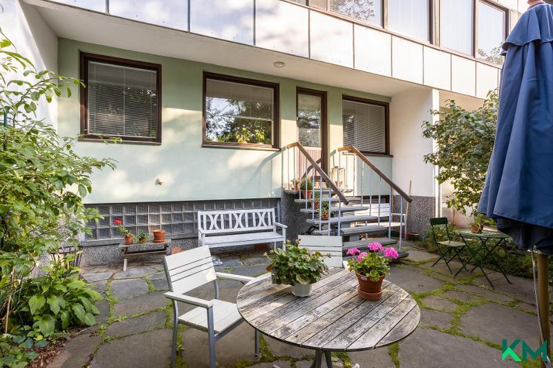 Kangaspellontie 4, Etelä-Haaga, Helsinki