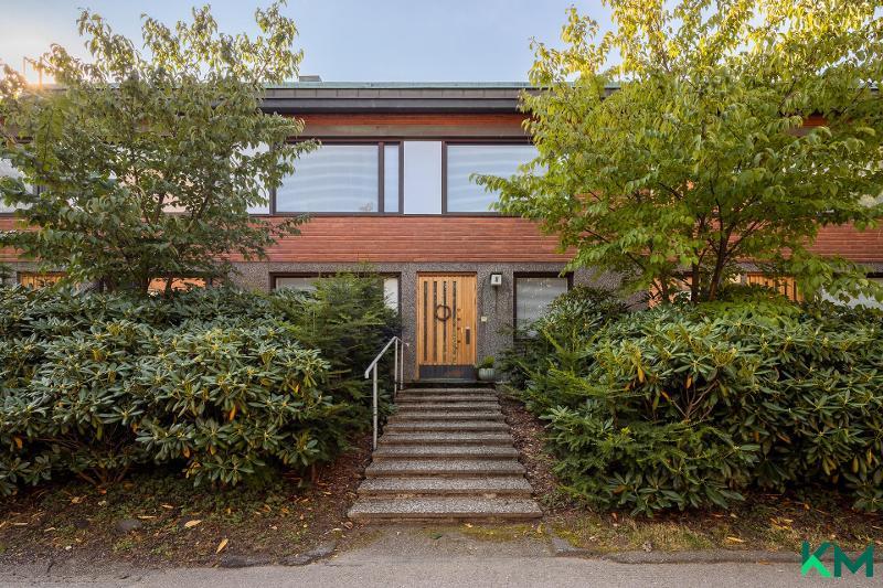 Kangaspellontie 4, Etelä-Haaga, Helsinki