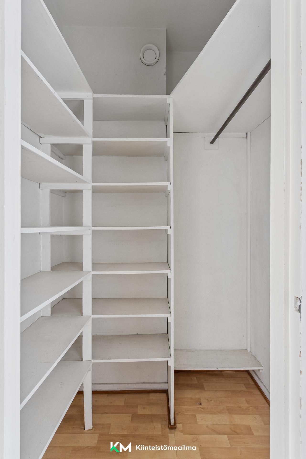 Iso Roobertinkatu 52, Punavuori, Helsinki