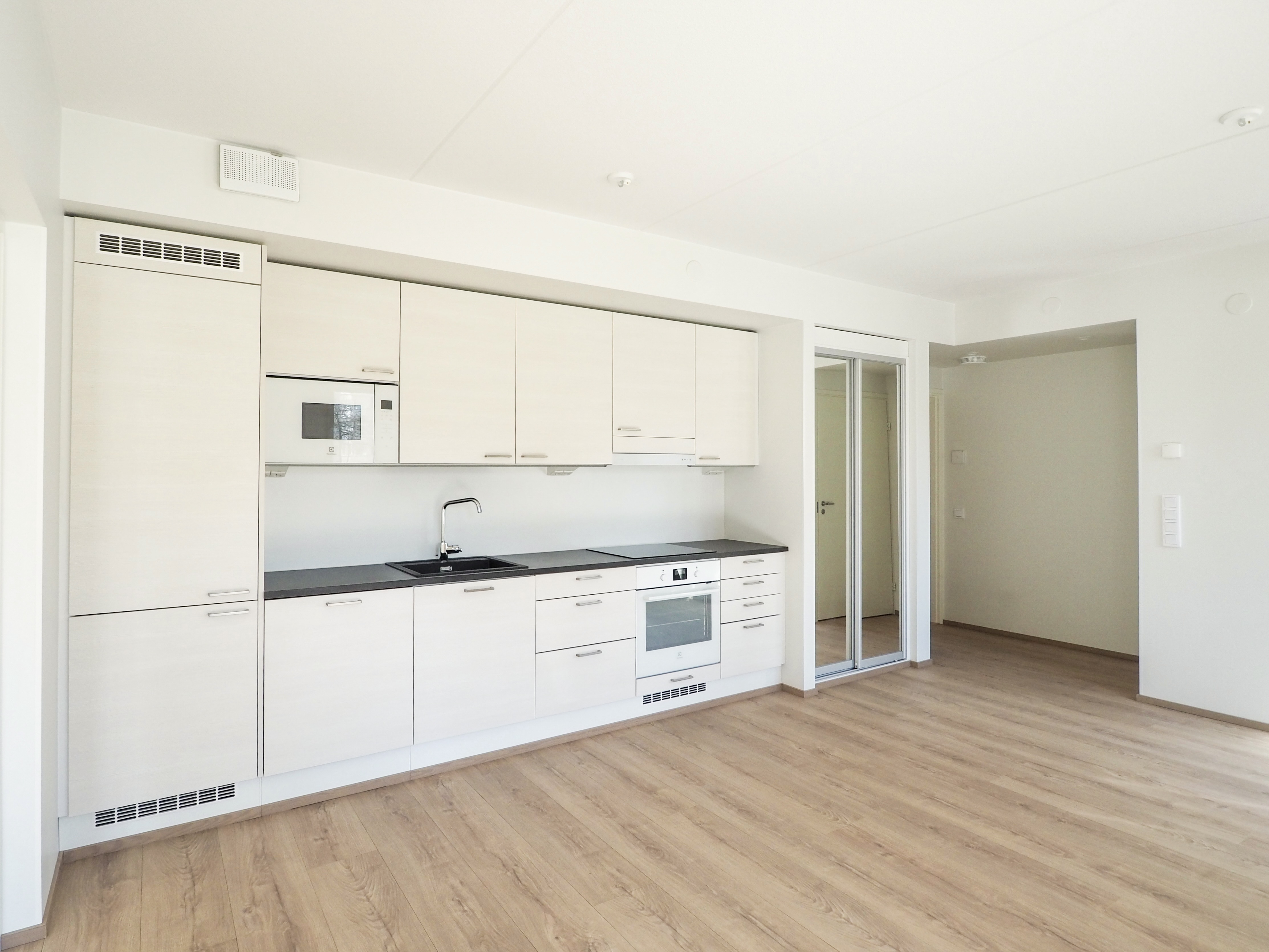 Possentie 2, Asemantausta, Hämeenlinna