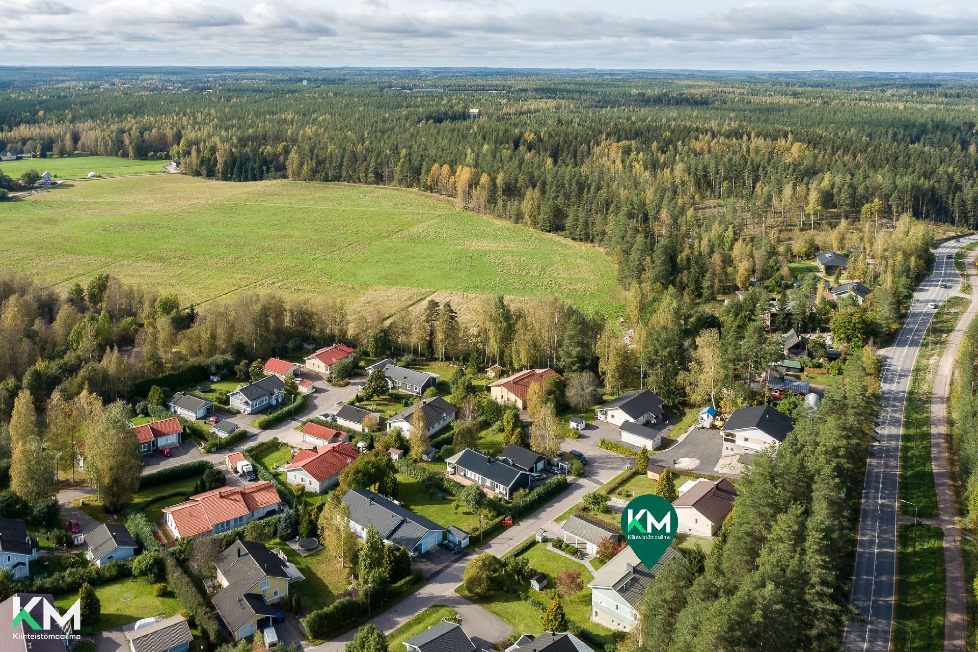 Dronekuva ylhäältä. 