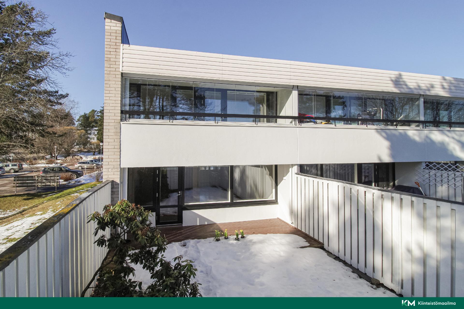 Porslahdentie 2, Vuosaari, Helsinki