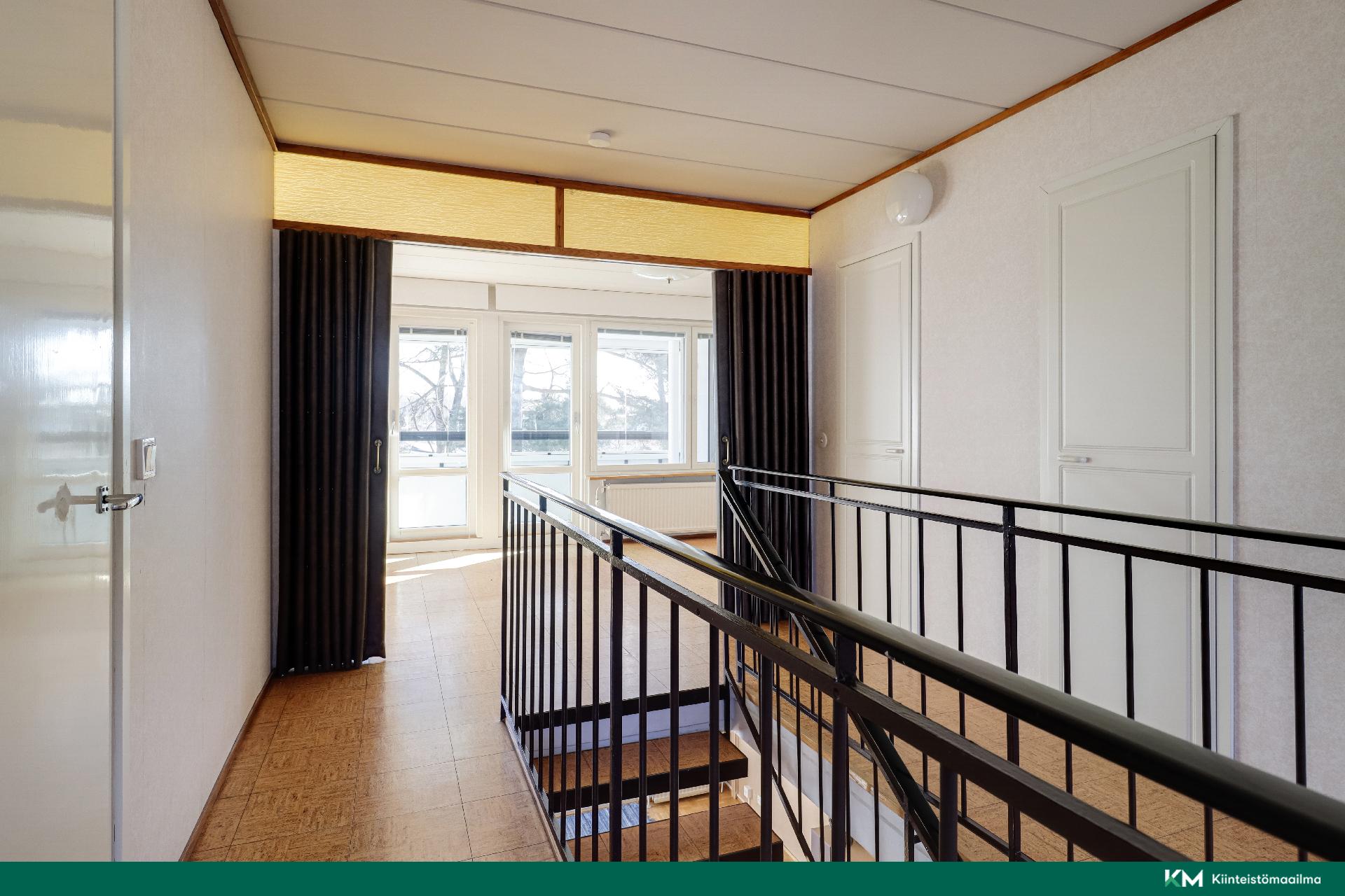 Porslahdentie 2, Vuosaari, Helsinki