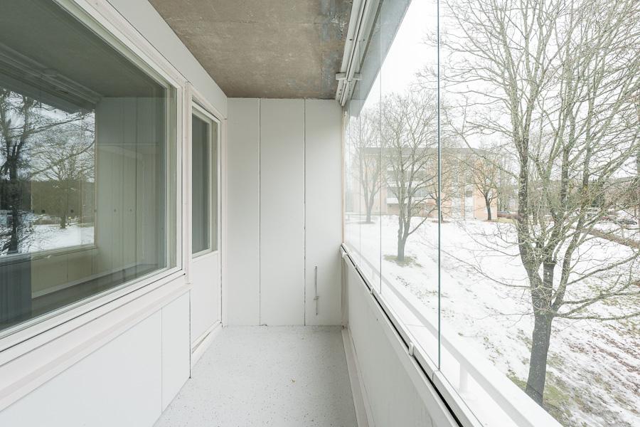 LASITETULTA PARVEKKEELTA