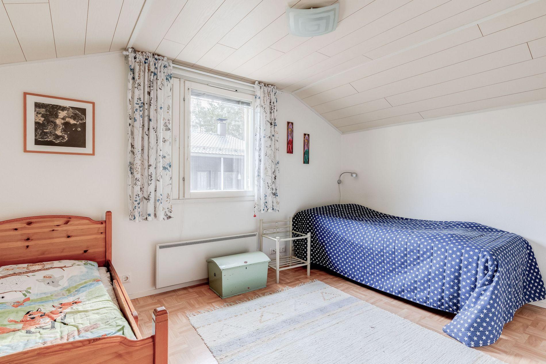 Ylipalontie 30, Paloheinä, Helsinki