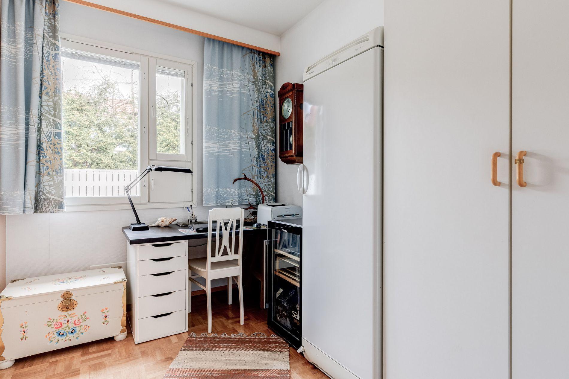 Ylipalontie 30, Paloheinä, Helsinki