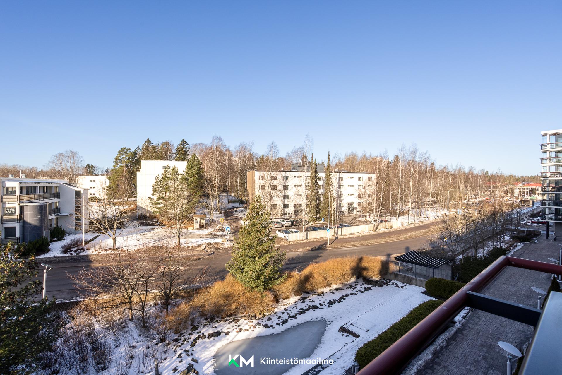 Tietäjäntie 8, Pohjois-Tapiola, Espoo