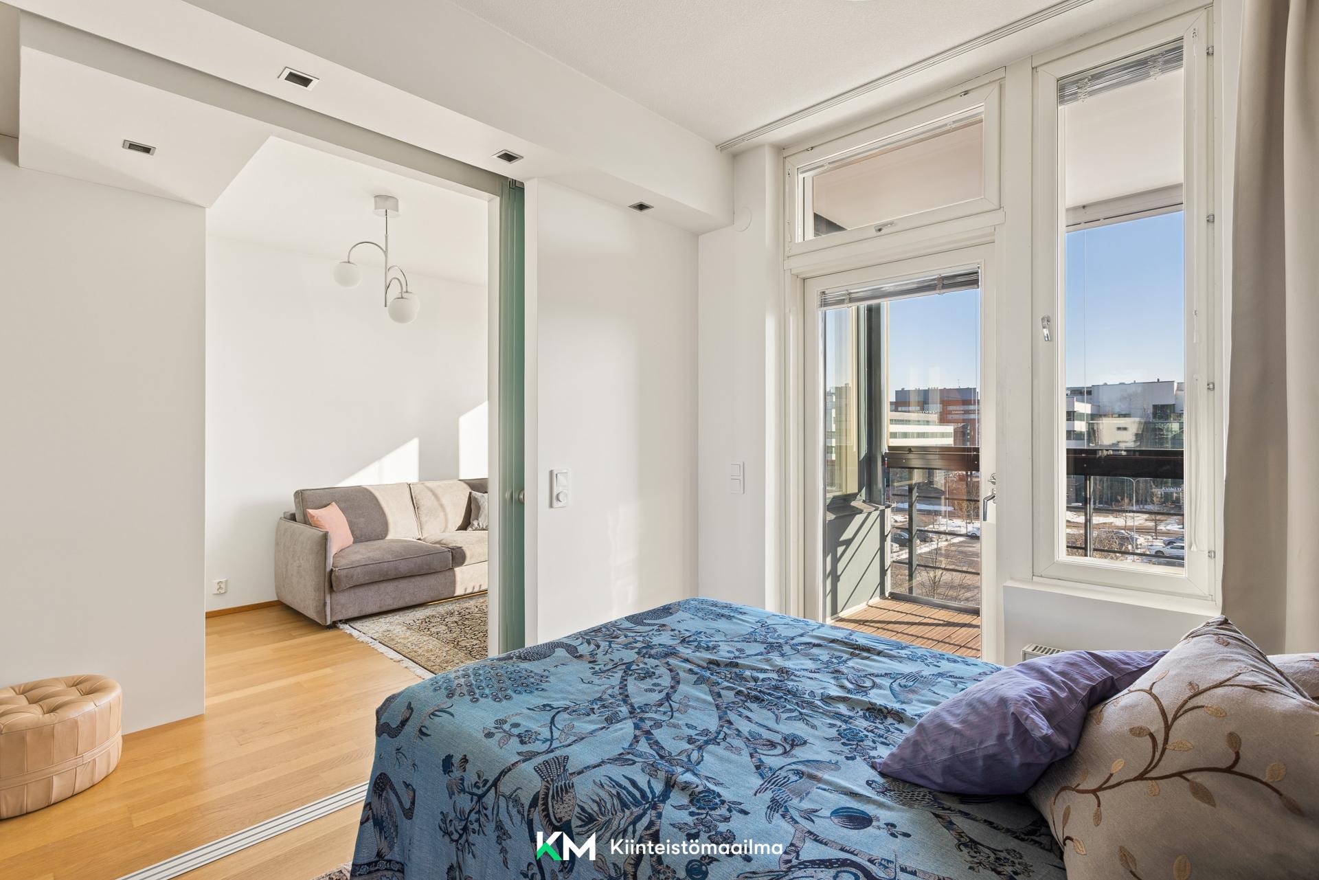 Tietäjäntie 8, Pohjois-Tapiola, Espoo