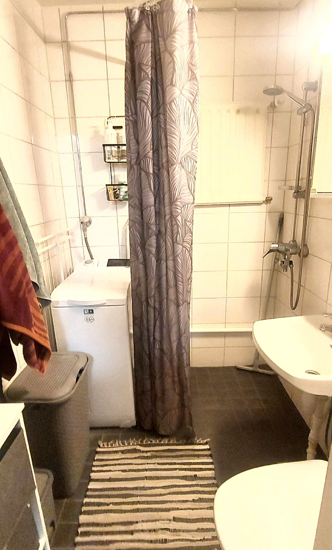 Laitakatu 12, Pyhätön, Lahti