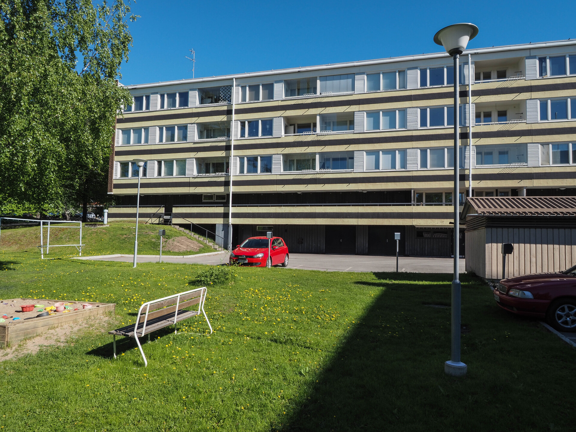 Takapihalla autopaikat