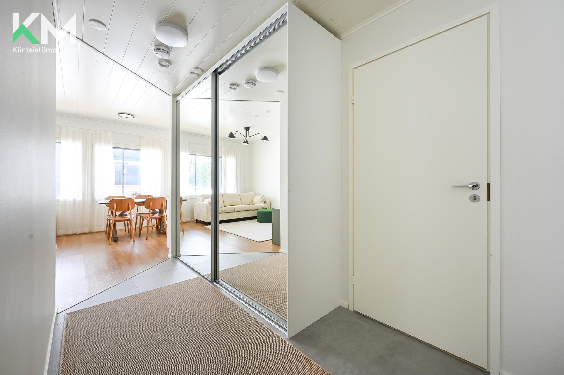 Kniipinseppä 2, Kärki, Seinäjoki