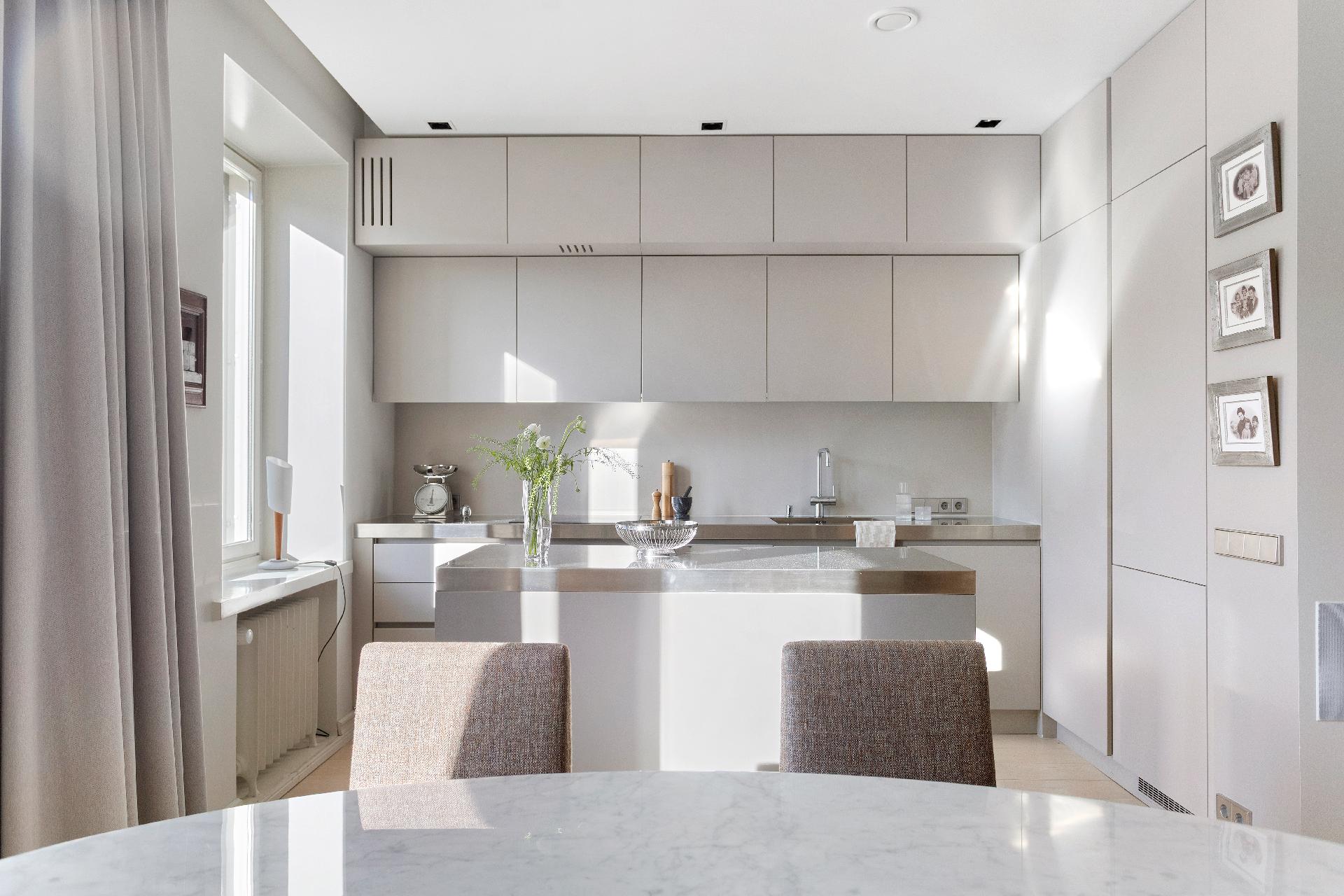 Urheilukatu 30, Taka-Töölö, Helsinki