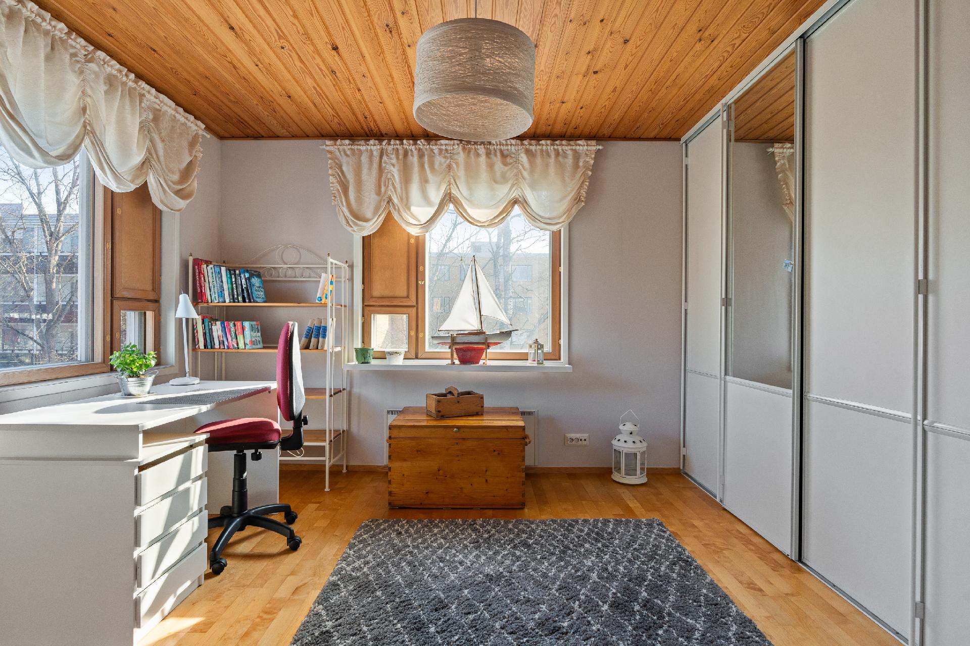 Töyrykatu 8, Koivistonmäki, Riihimäki