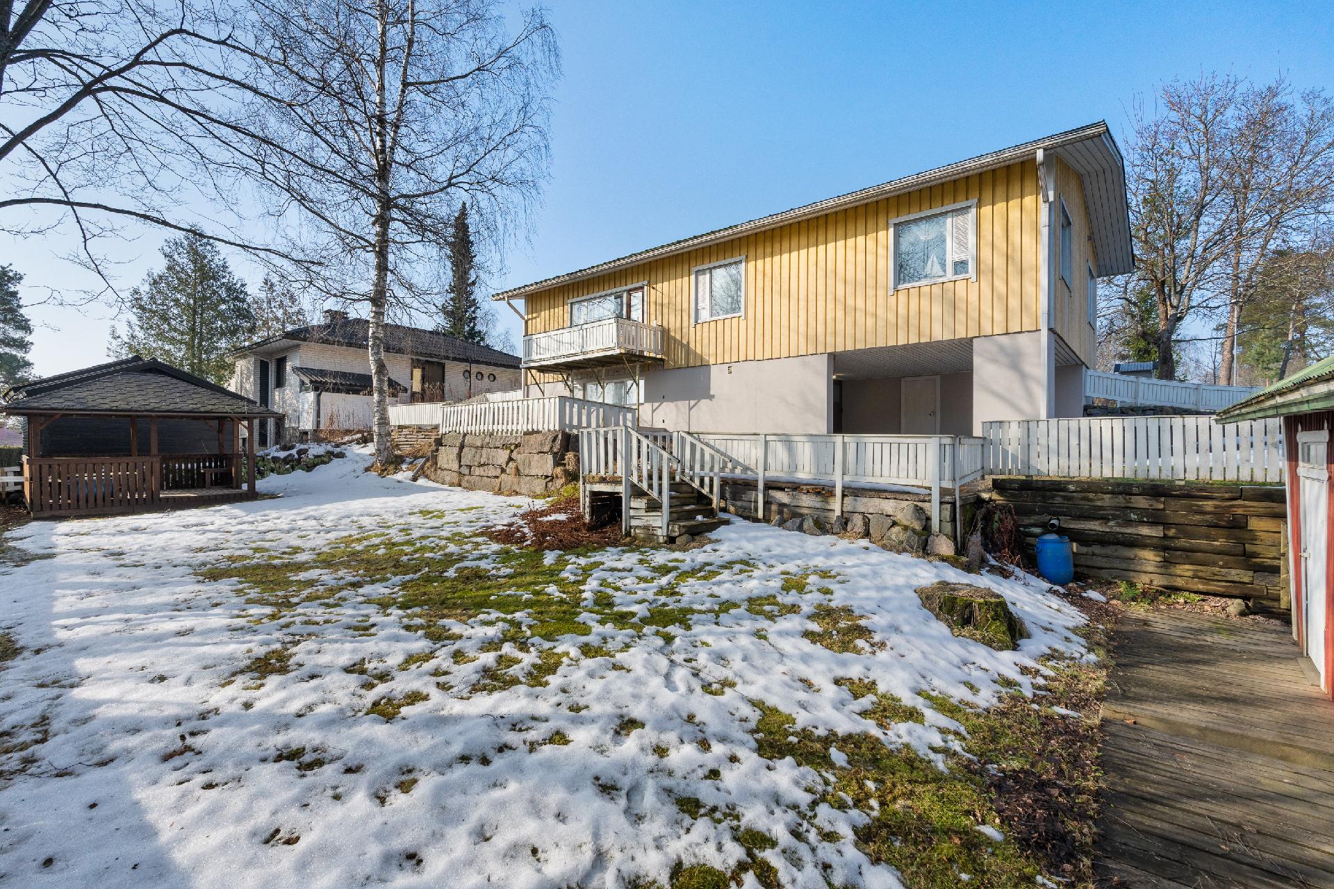 Töyrykatu 8, Koivistonmäki, Riihimäki