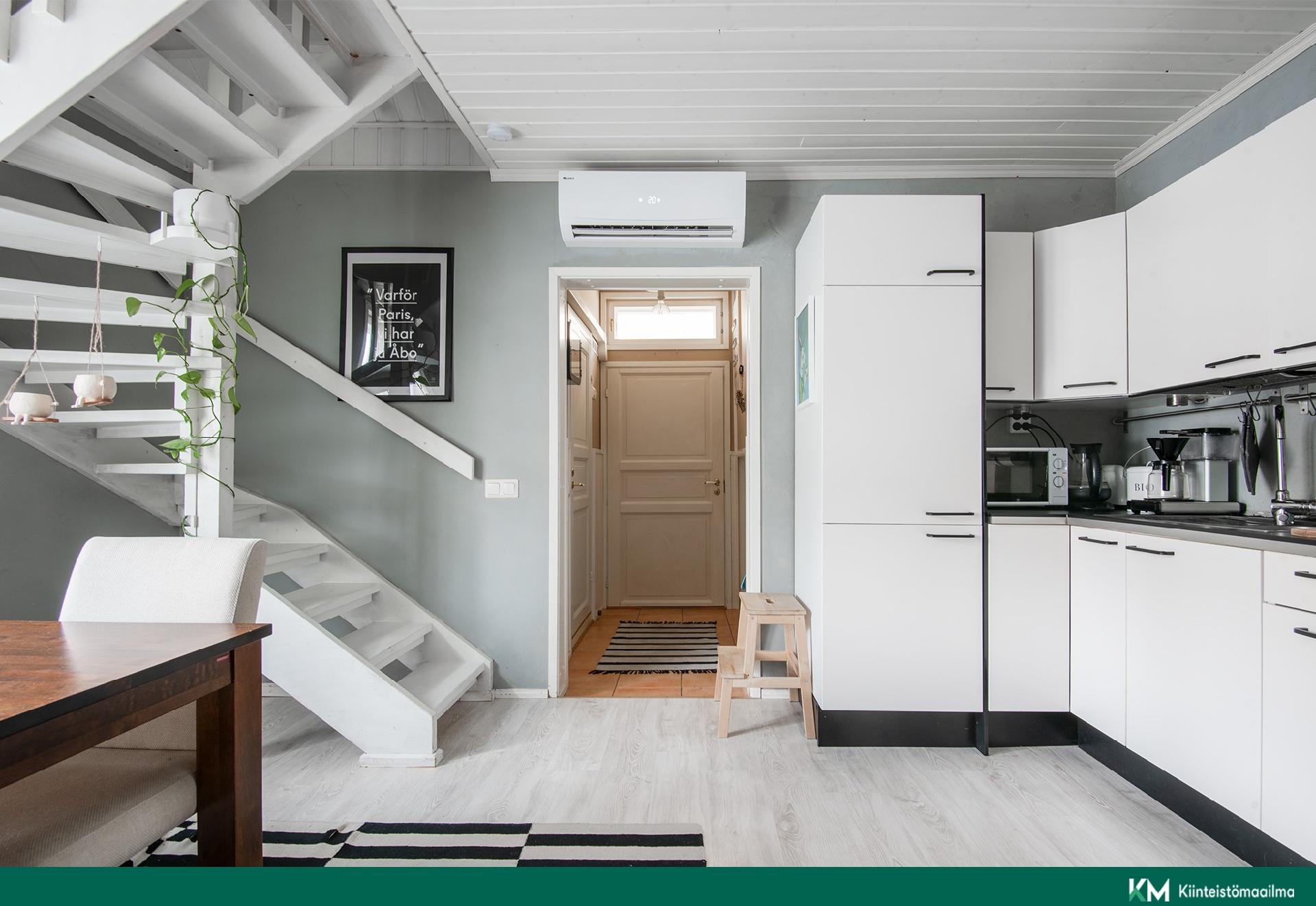 Rappuset yläkertaan