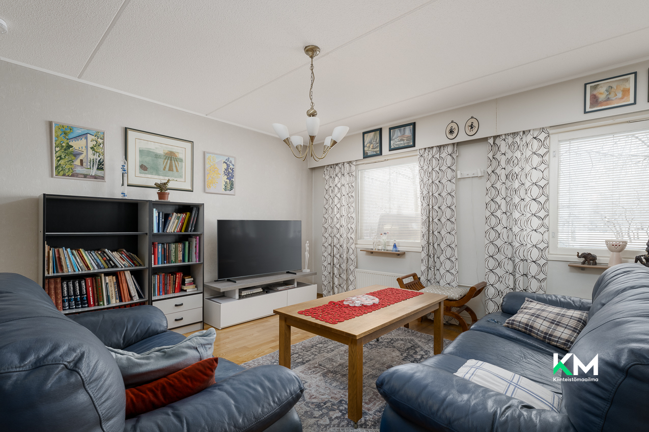 Kustaa Aadolfinkatu 4, Keskusta, Kokkola