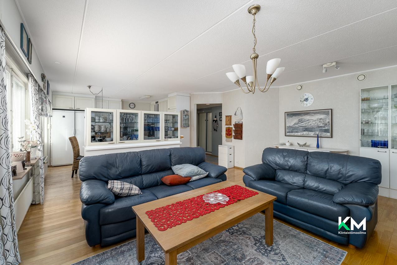 Kustaa Aadolfinkatu 4, Keskusta, Kokkola