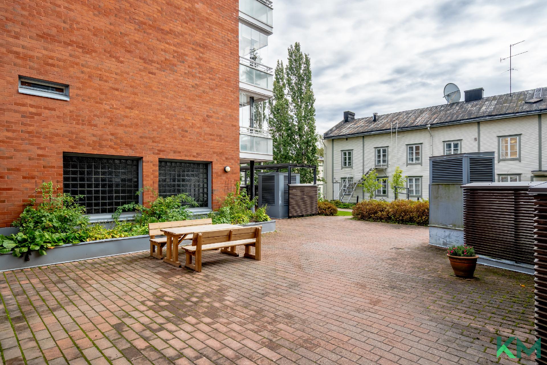 Vellamonkatu 1, Hermanni, Helsinki