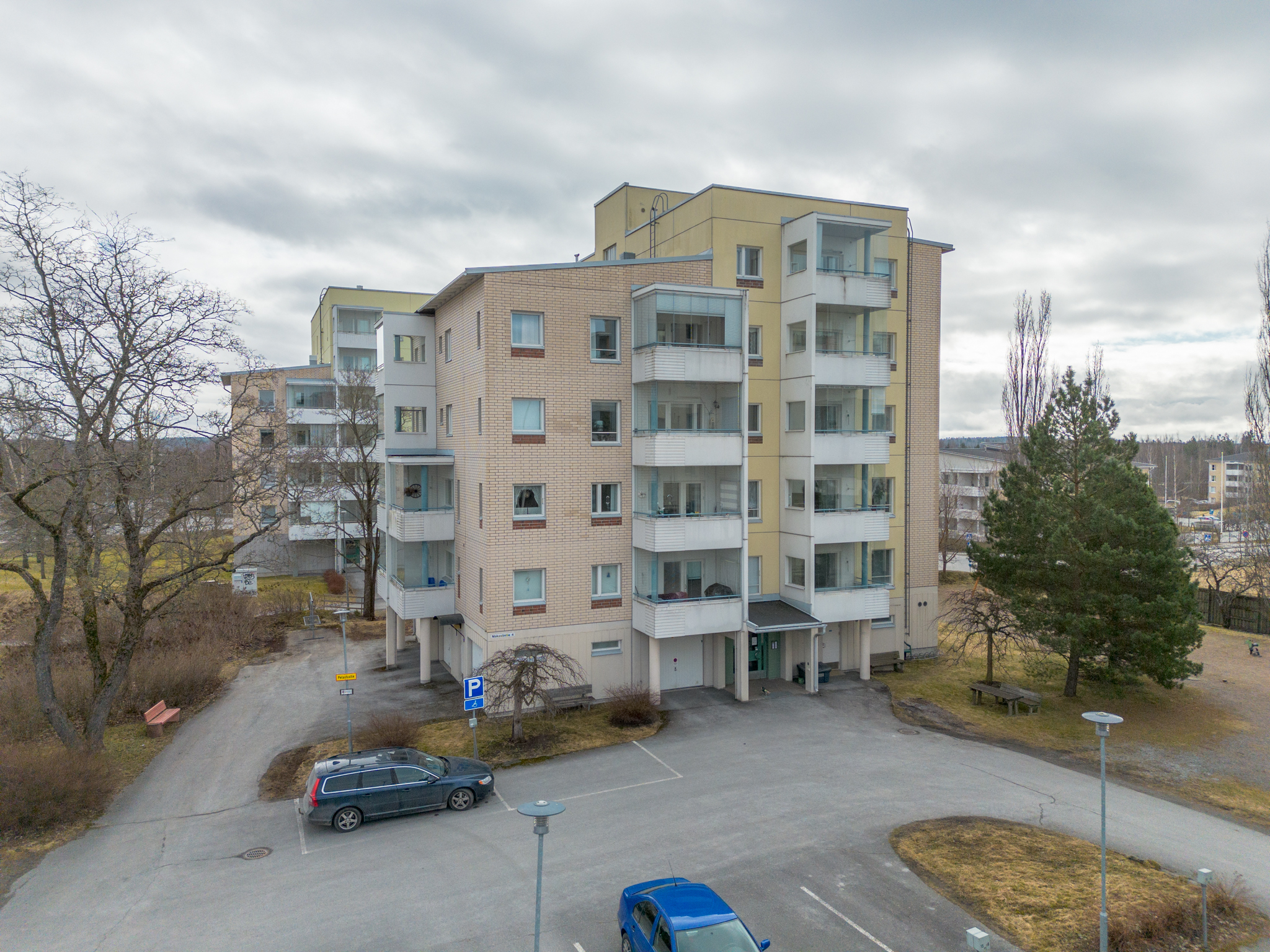 Makasiinitie 4, Halkola, Lempäälä
