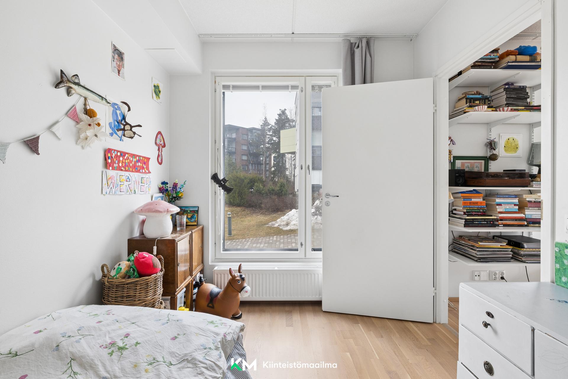 Rosalankuja 1, Kruunuvuorenranta, Helsinki