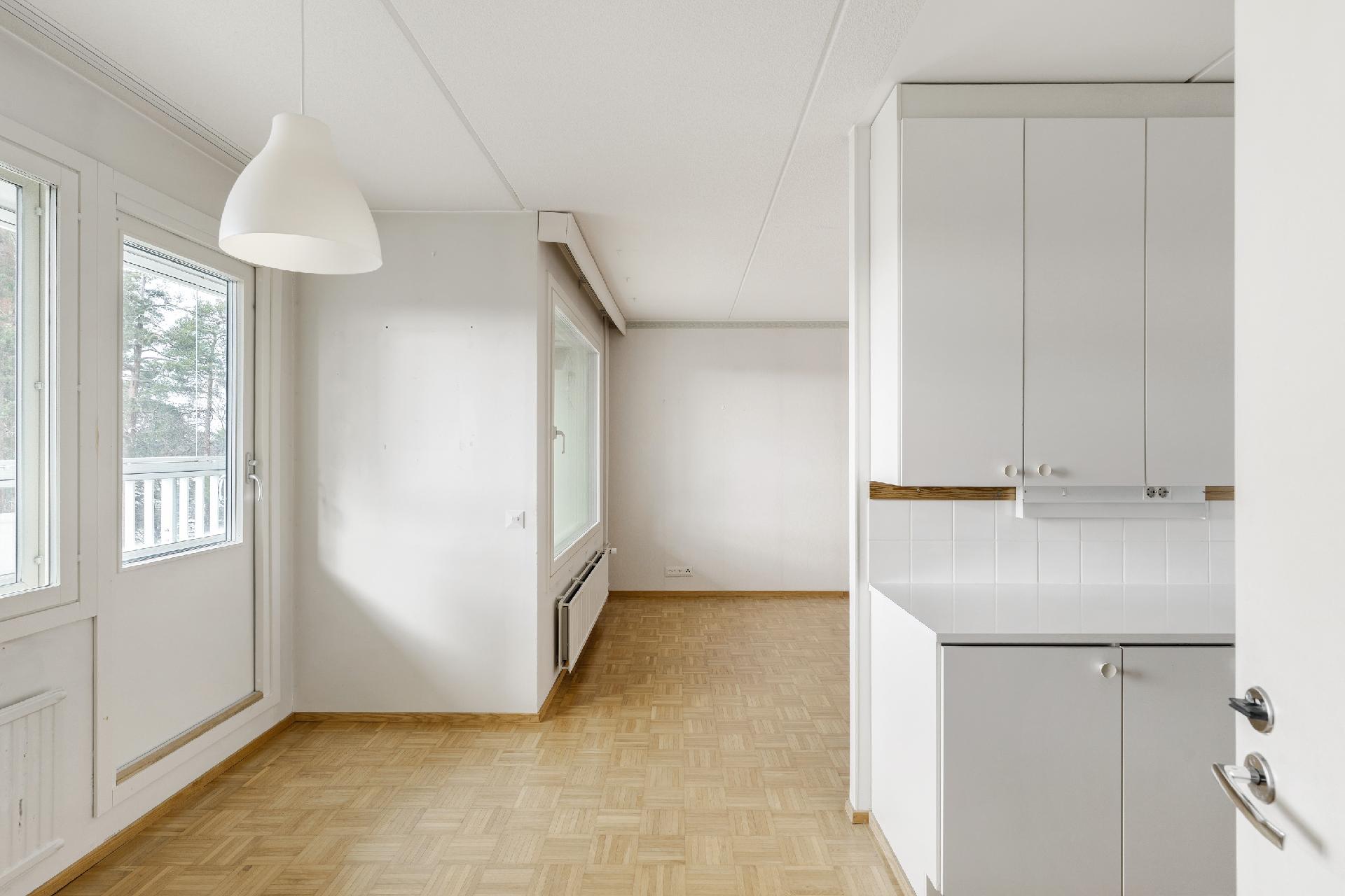 Tyrskyvuori 13, Kivenlahti, Espoo