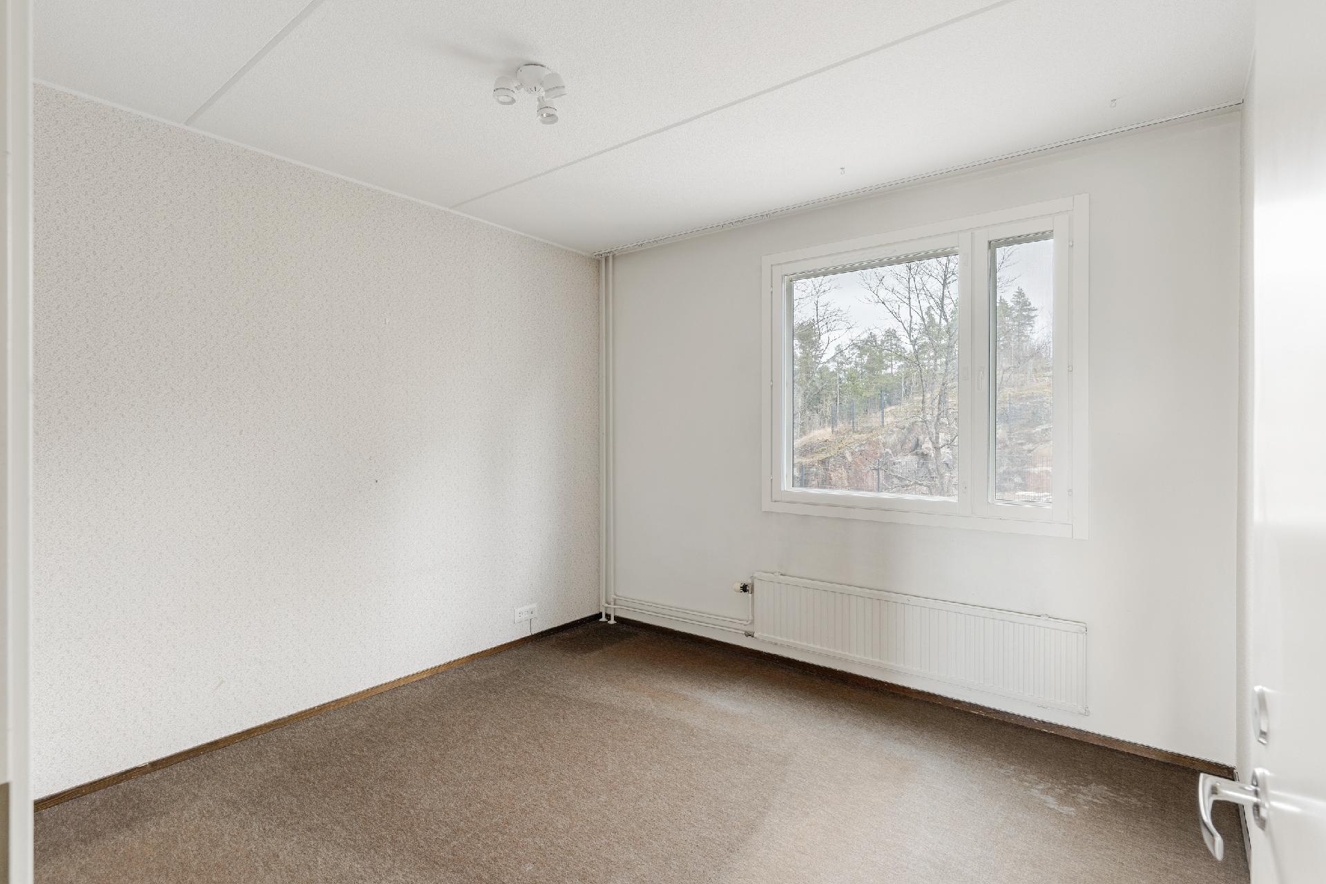 Tyrskyvuori 13, Kivenlahti, Espoo