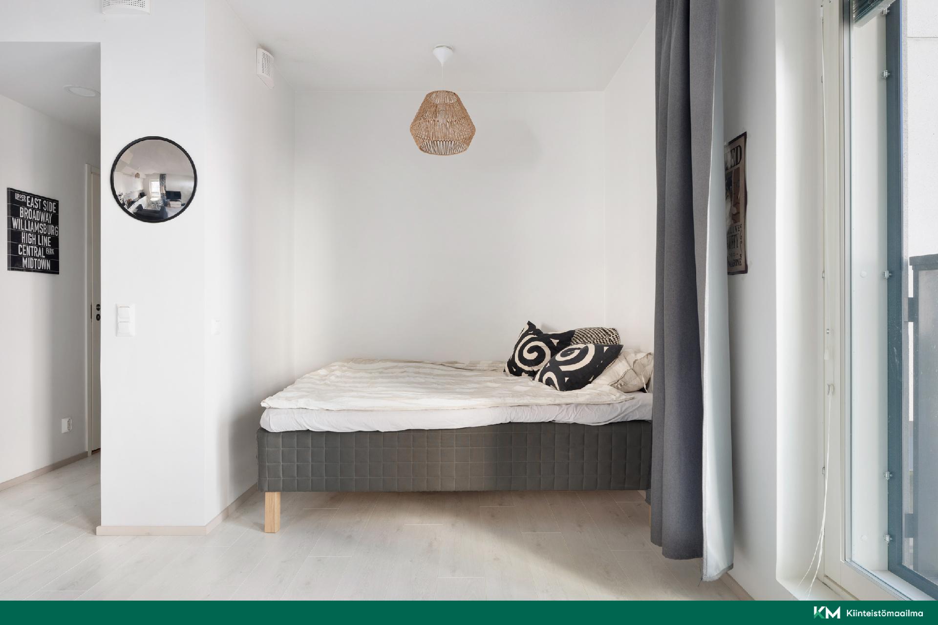 Ullanmäentie 10b, Kauniainen