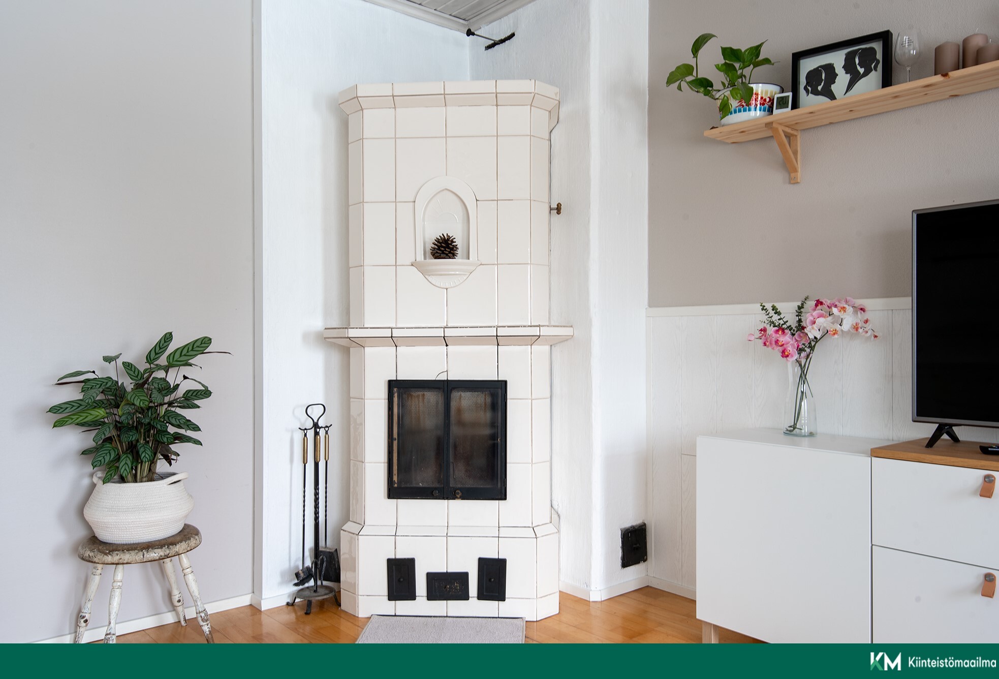 Virusmäentie 2, Vahto, Rusko