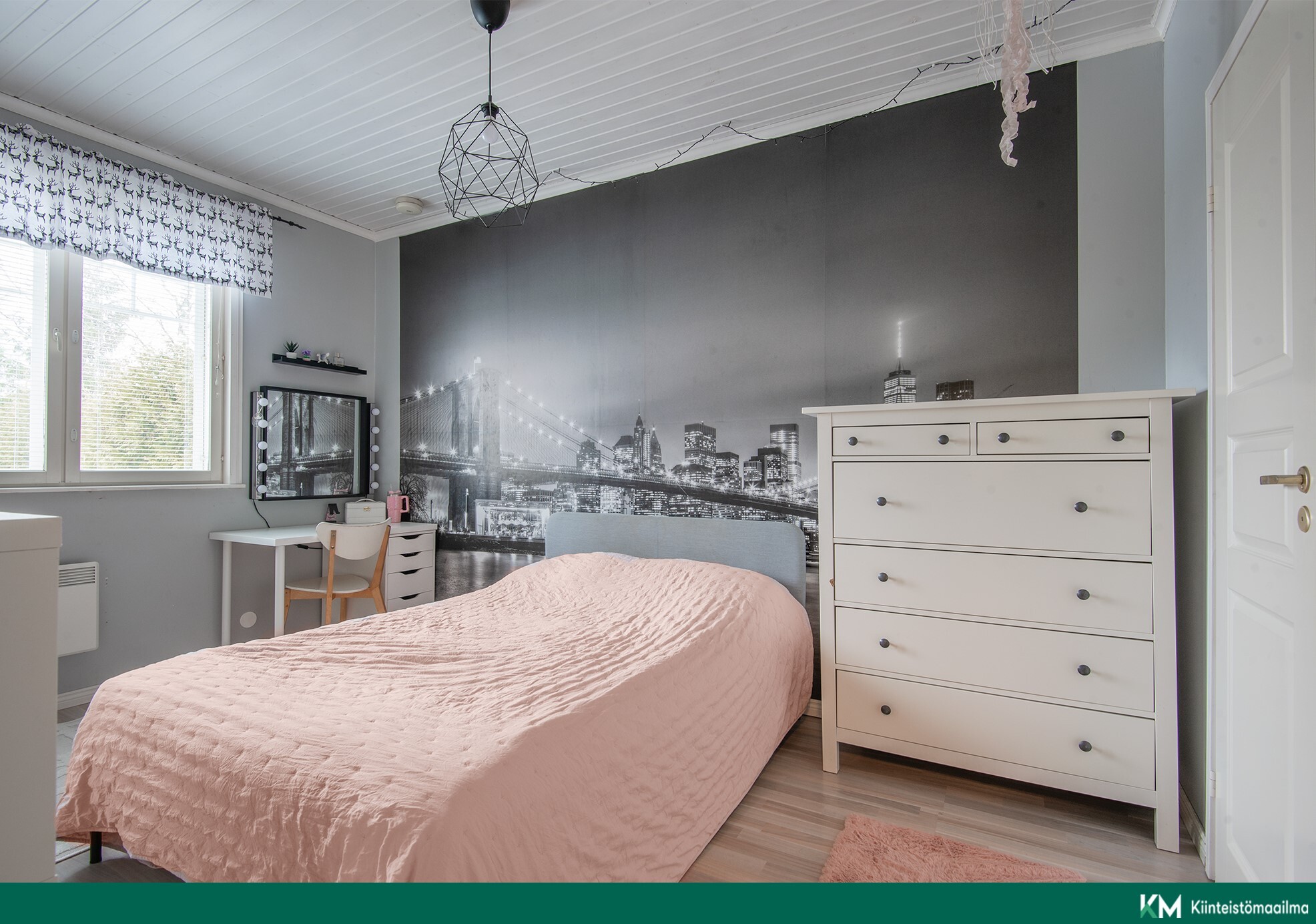 Virusmäentie 2, Vahto, Rusko