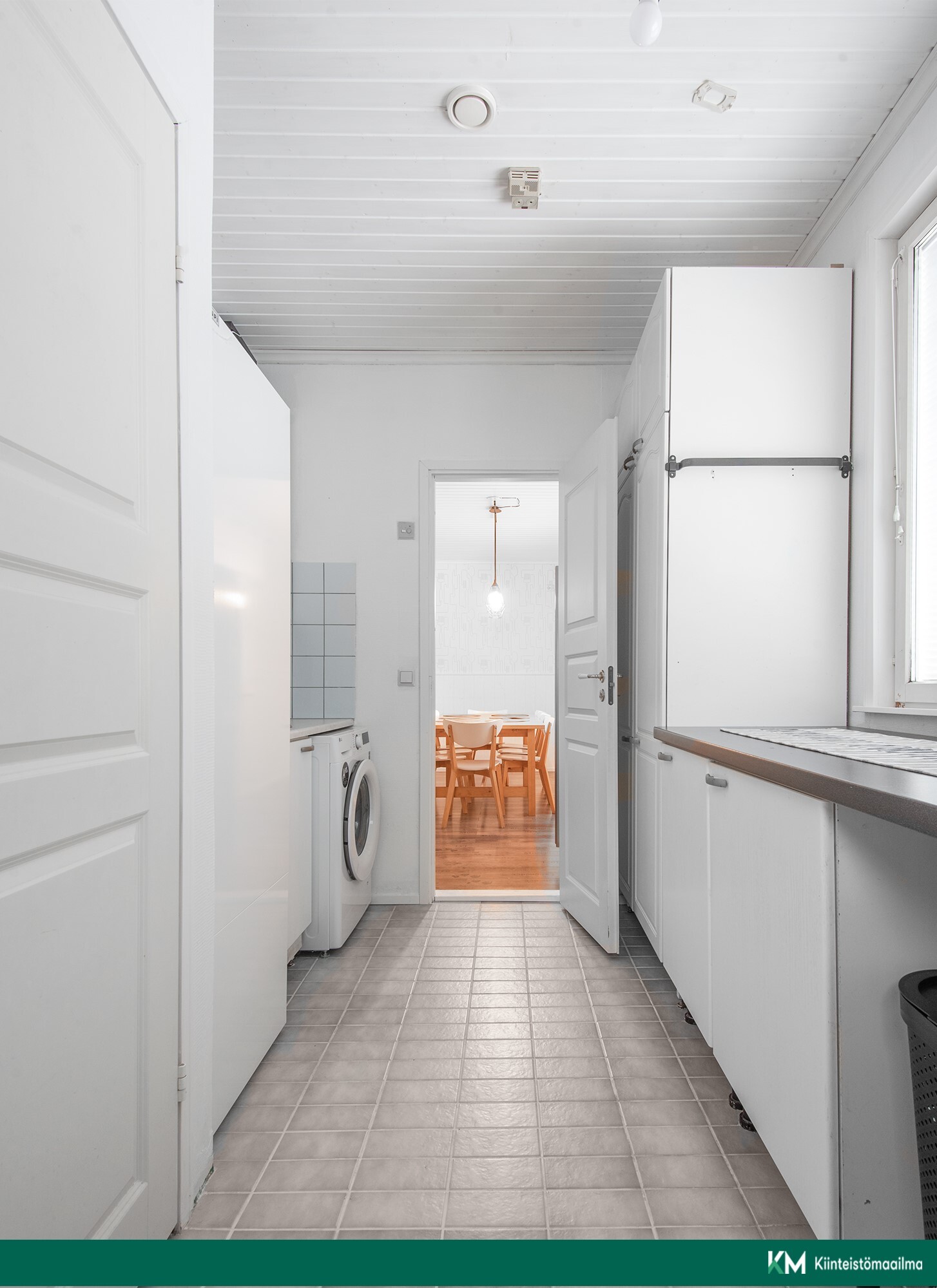 Virusmäentie 2, Vahto, Rusko