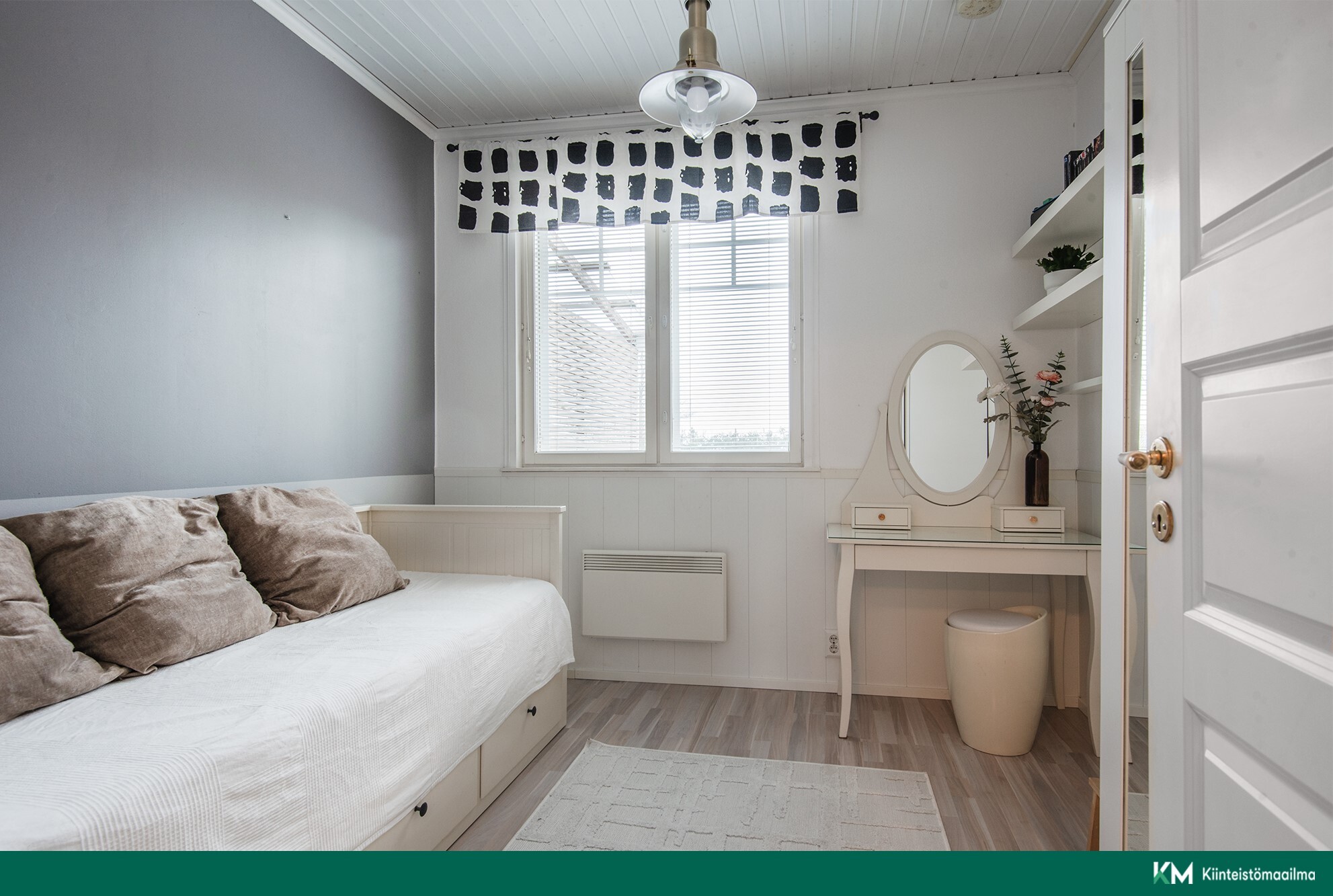 Virusmäentie 2, Vahto, Rusko