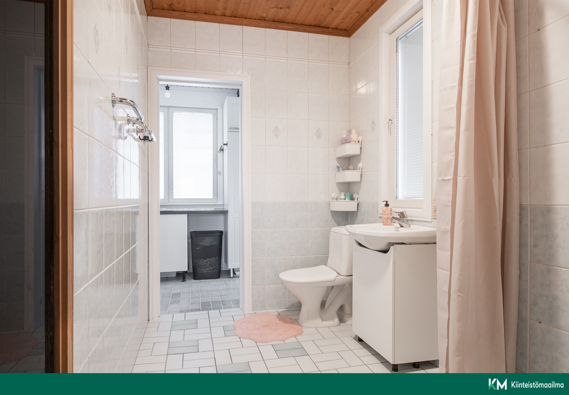 Virusmäentie 2, Vahto, Rusko