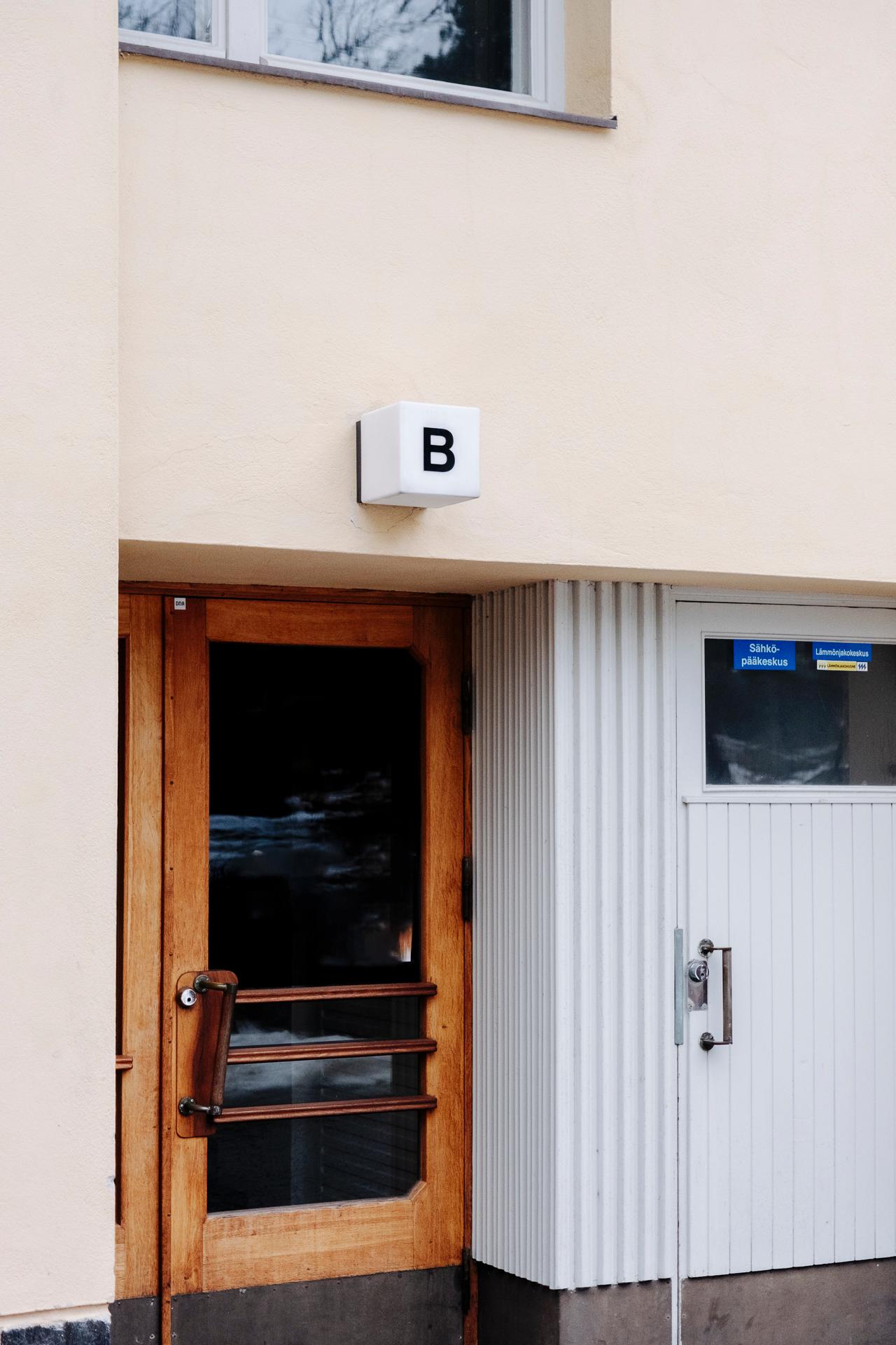 Untamontie 8, Käpylä, Helsinki